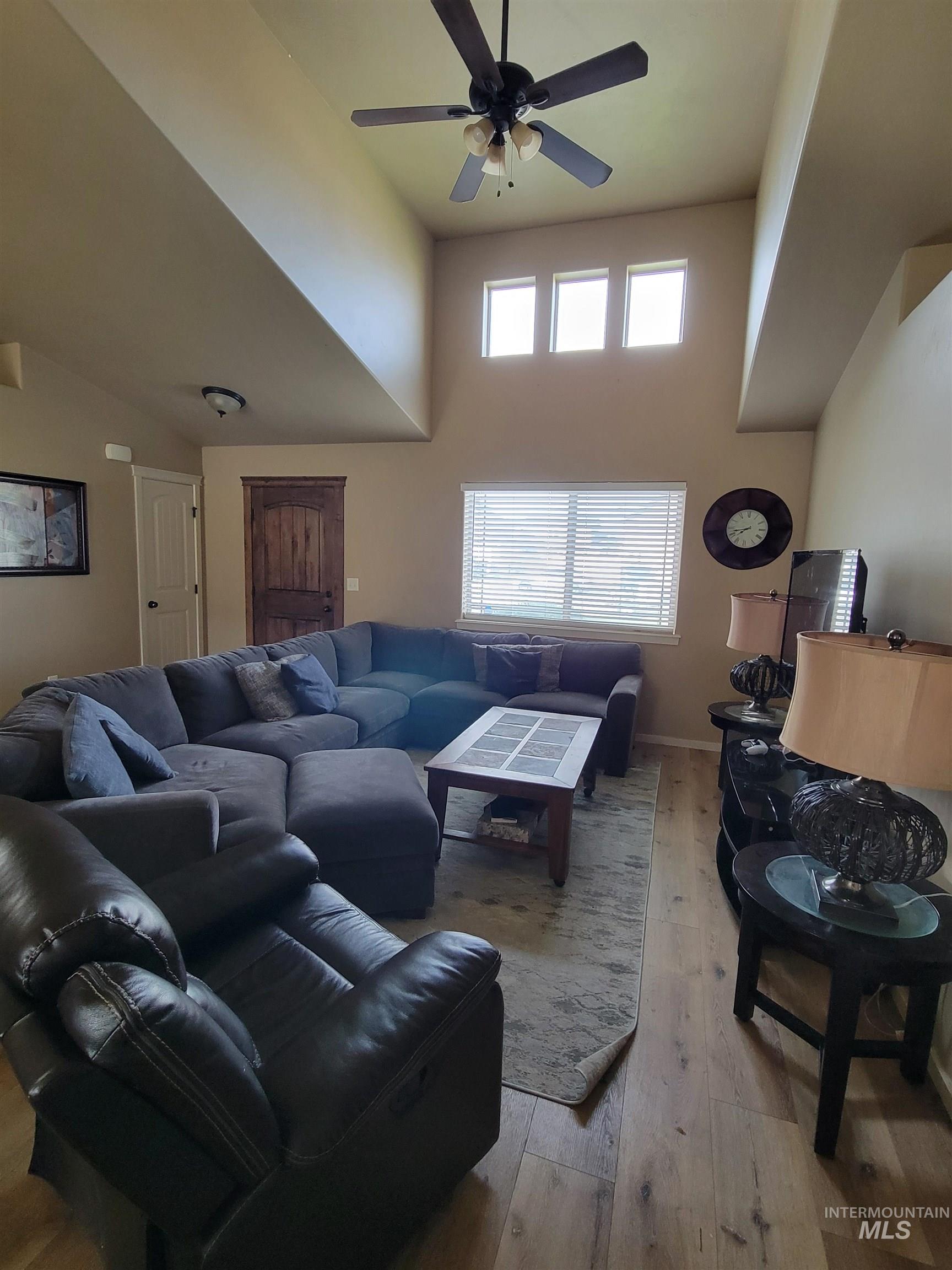 2536 Yellowstone Trail Property Photo 4