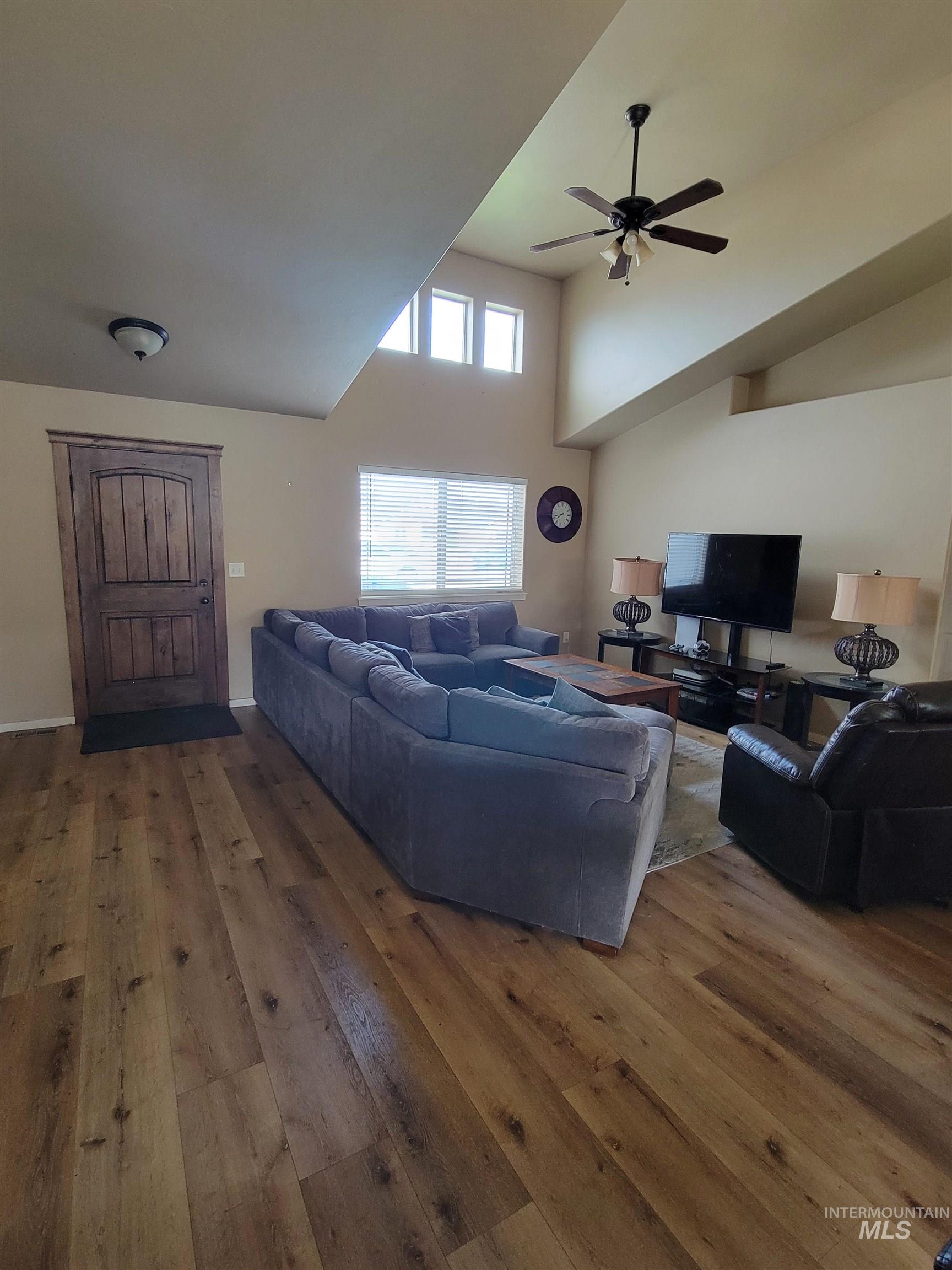 2536 Yellowstone Trail Property Photo 5