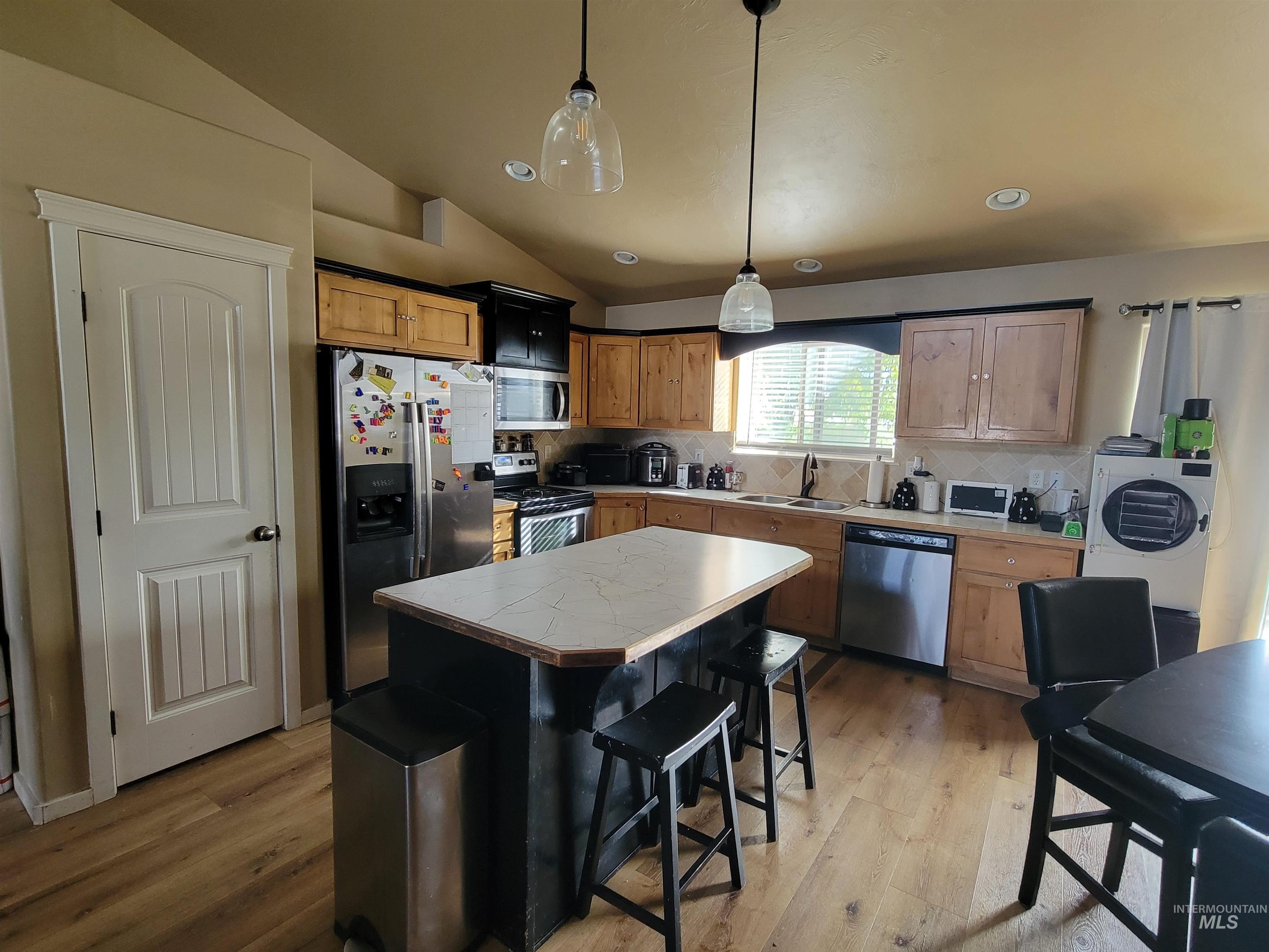 2536 Yellowstone Trail Property Photo 6