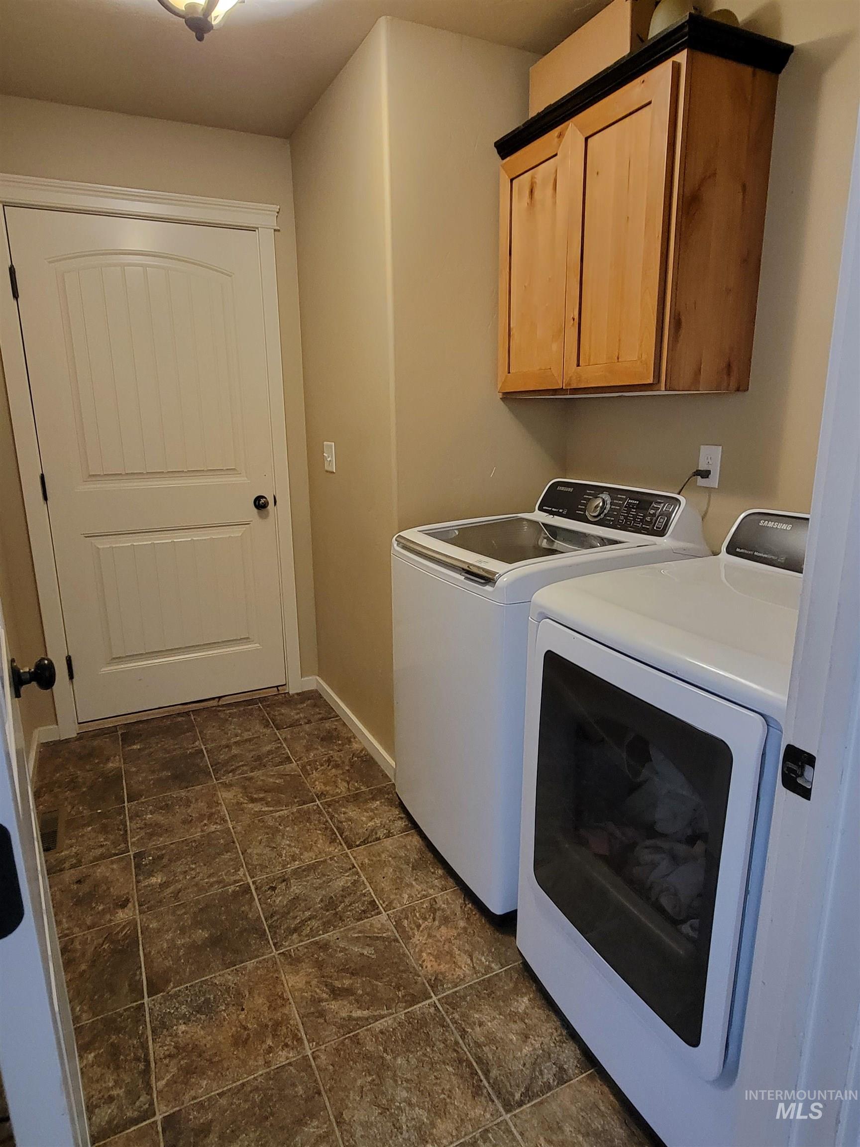 2536 Yellowstone Trail Property Photo 8