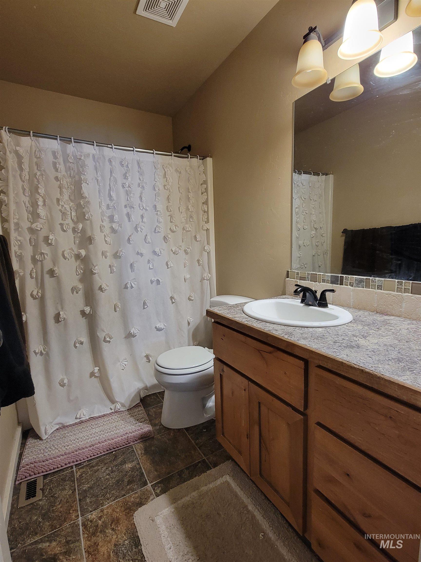 2536 Yellowstone Trail Property Photo 14