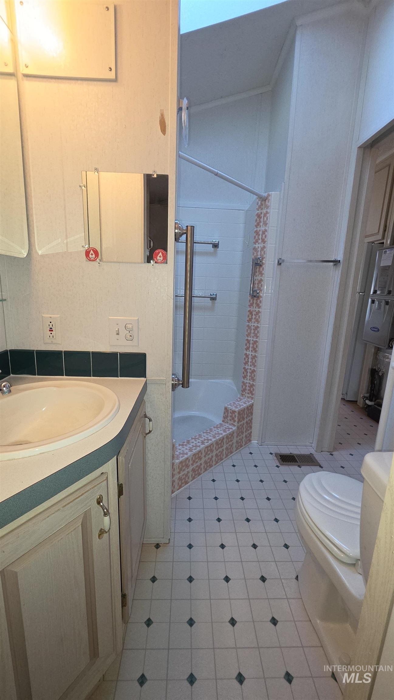 3526 11th St. Property Photo 18