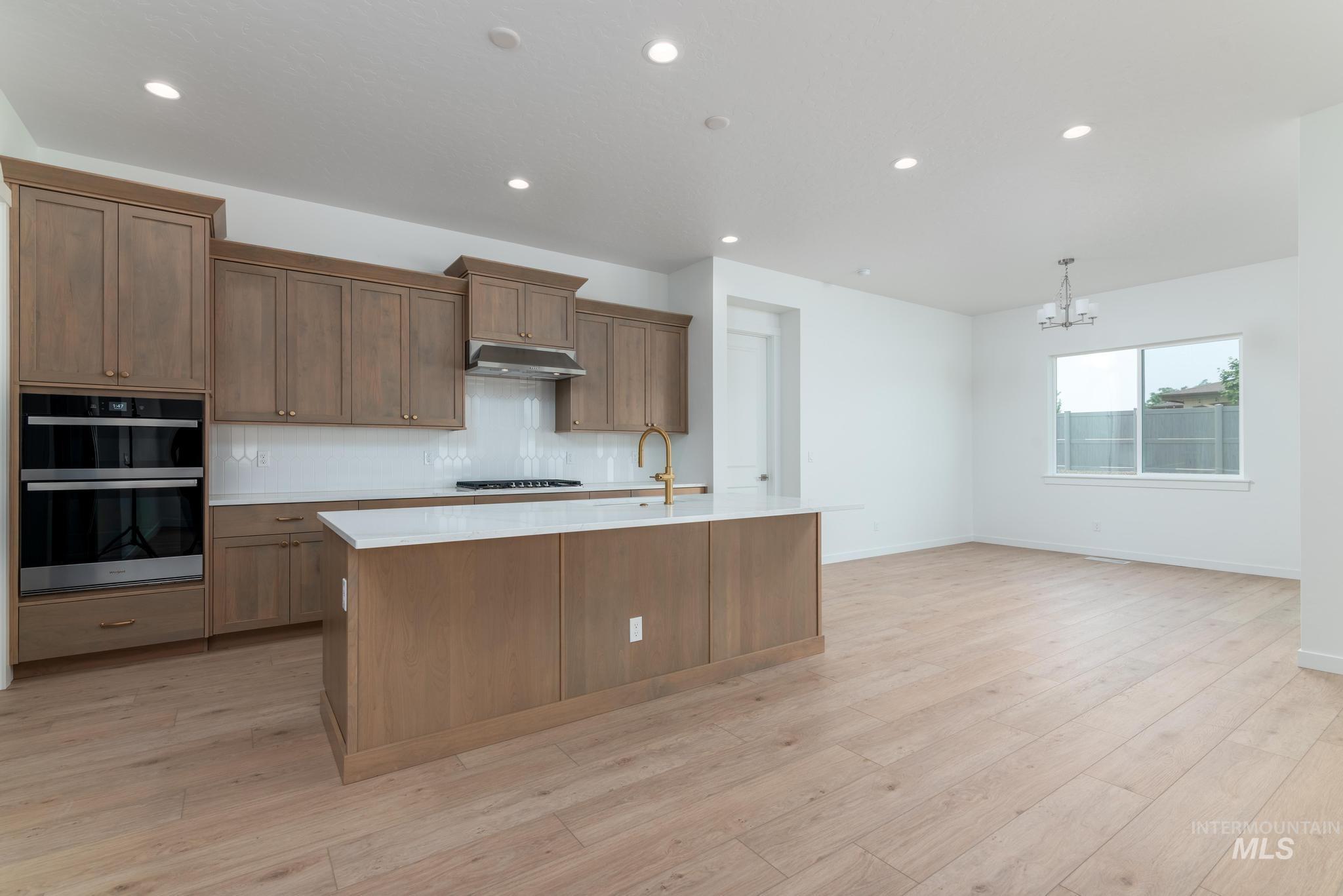 10399 W Wellness St Property Photo 6