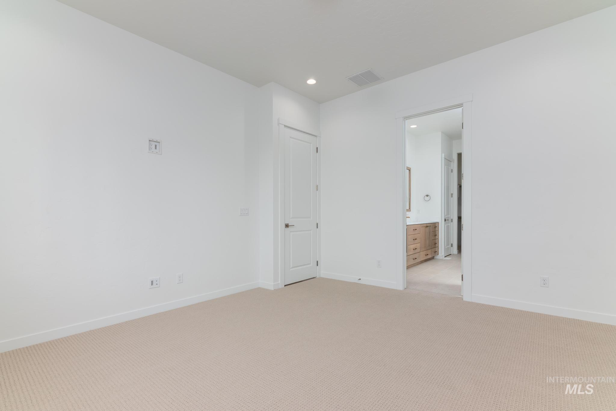 10399 W Wellness St Property Photo 8