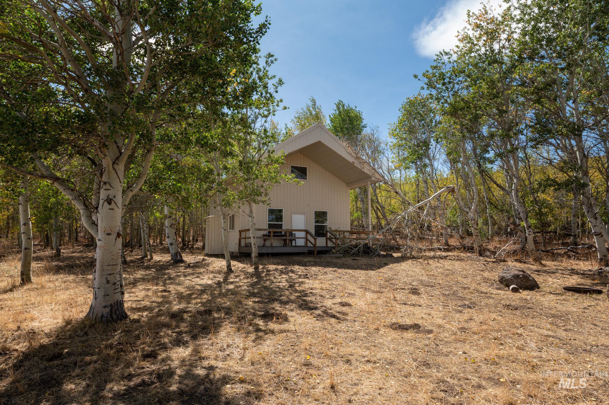Approx. 300 Antelope Springs Rd. Property Photo 19