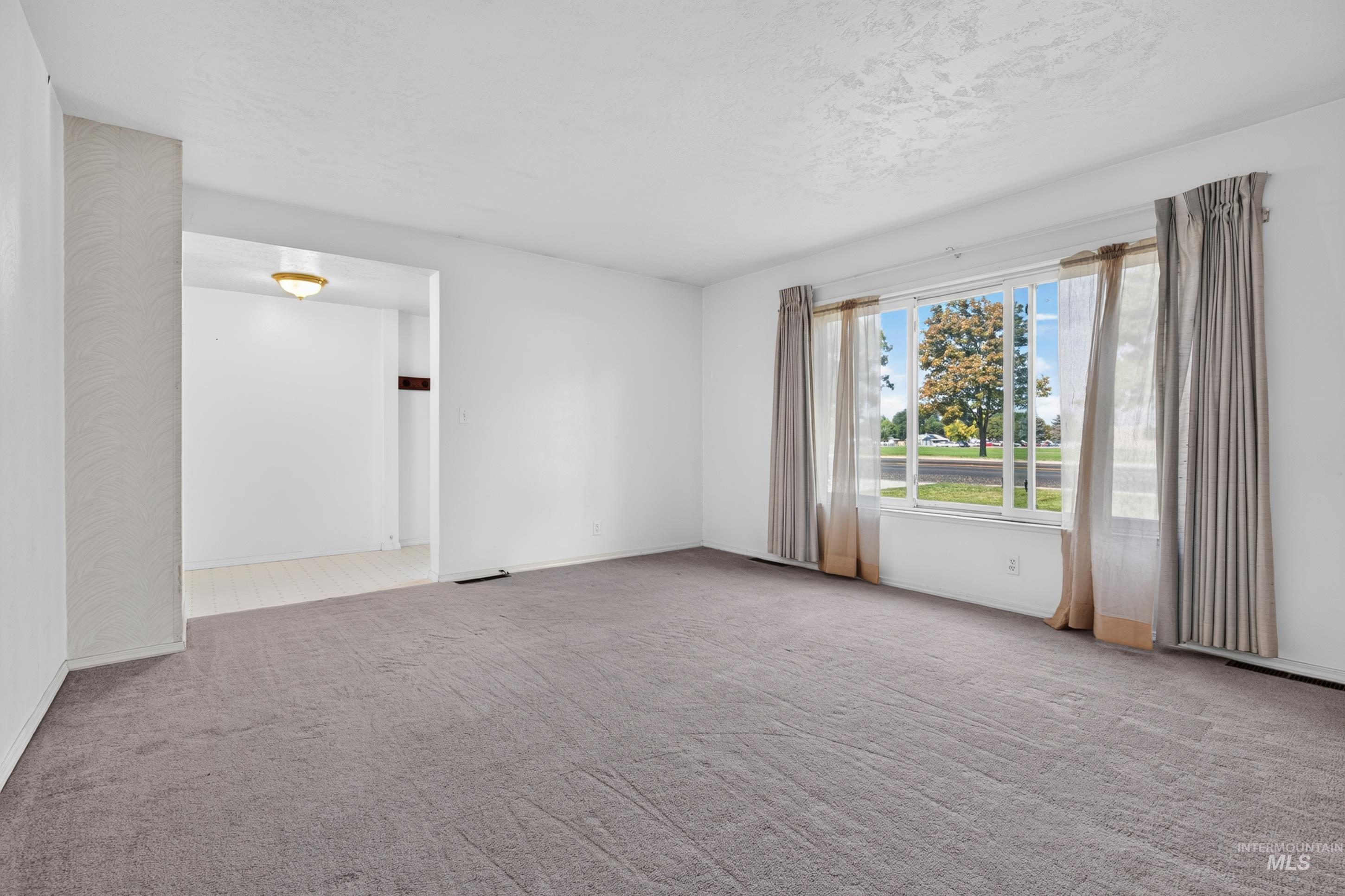 539 Lake Lowell Avenue Property Photo 5