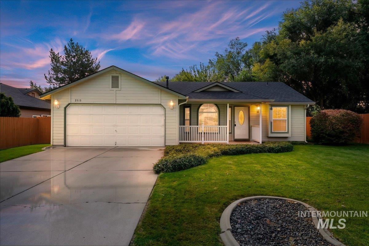 2515 Sunflower Property Photo 1