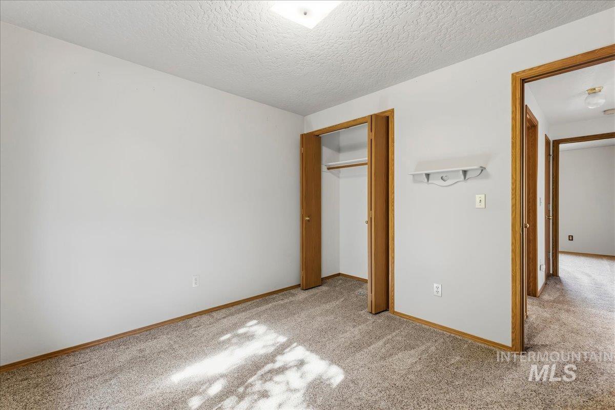 2515 Sunflower Property Photo 12