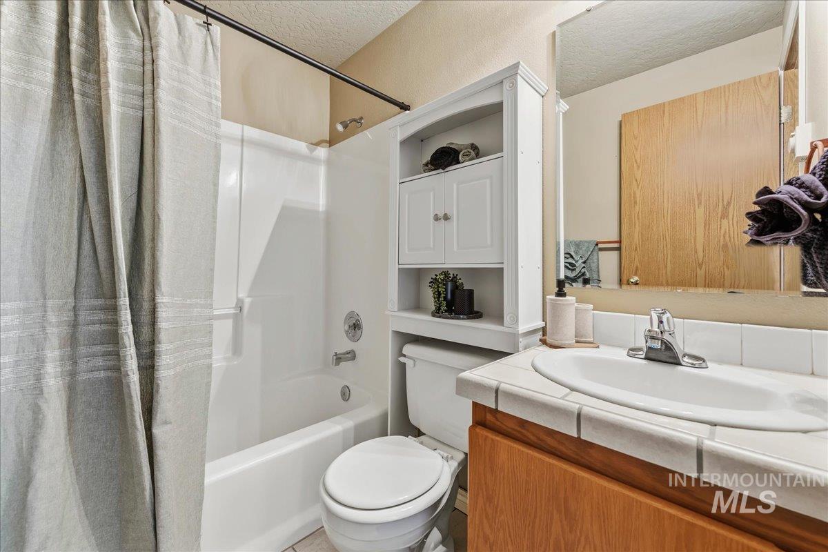 2515 Sunflower Property Photo 18
