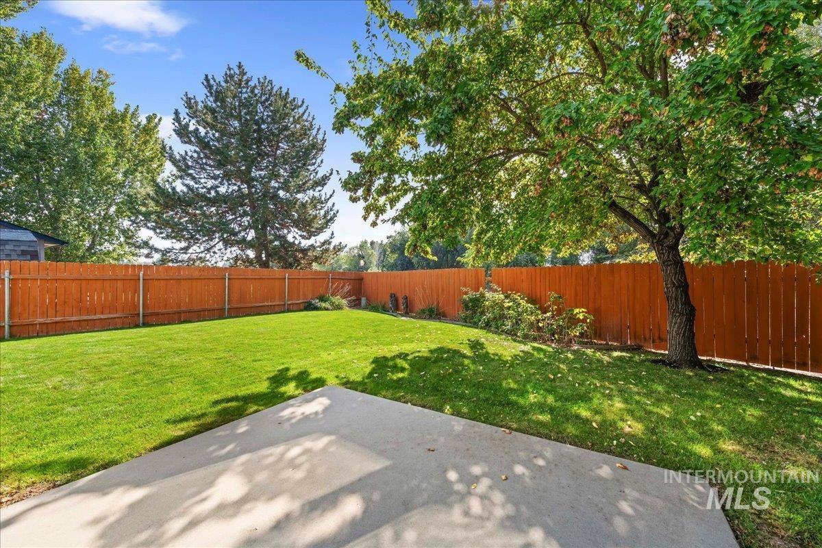 2515 Sunflower Property Photo 24