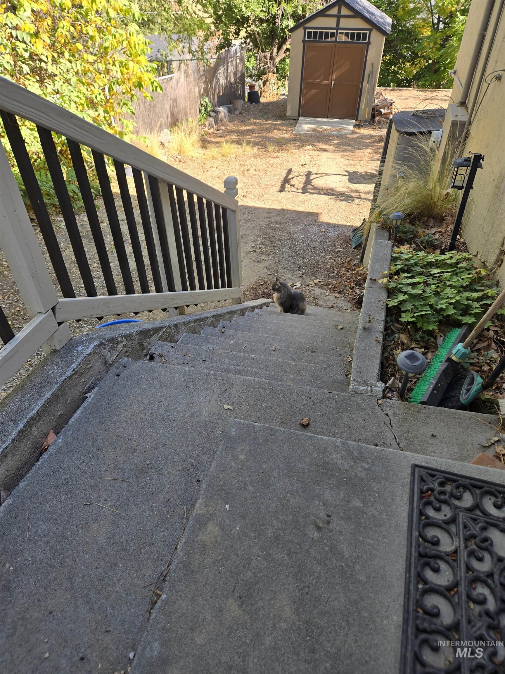 801 Hughes Dr Property Photo 30