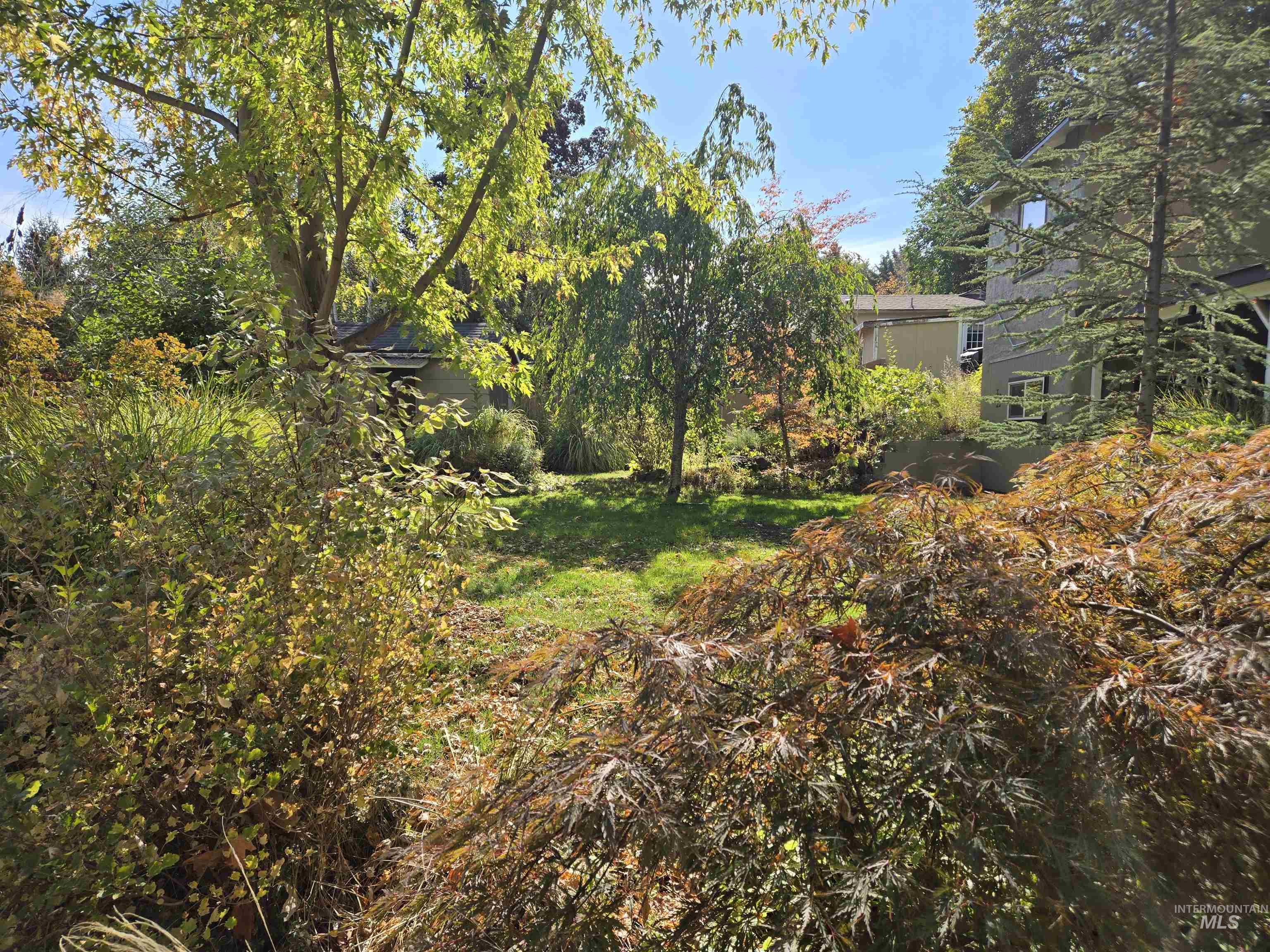 801 Hughes Dr Property Photo 32