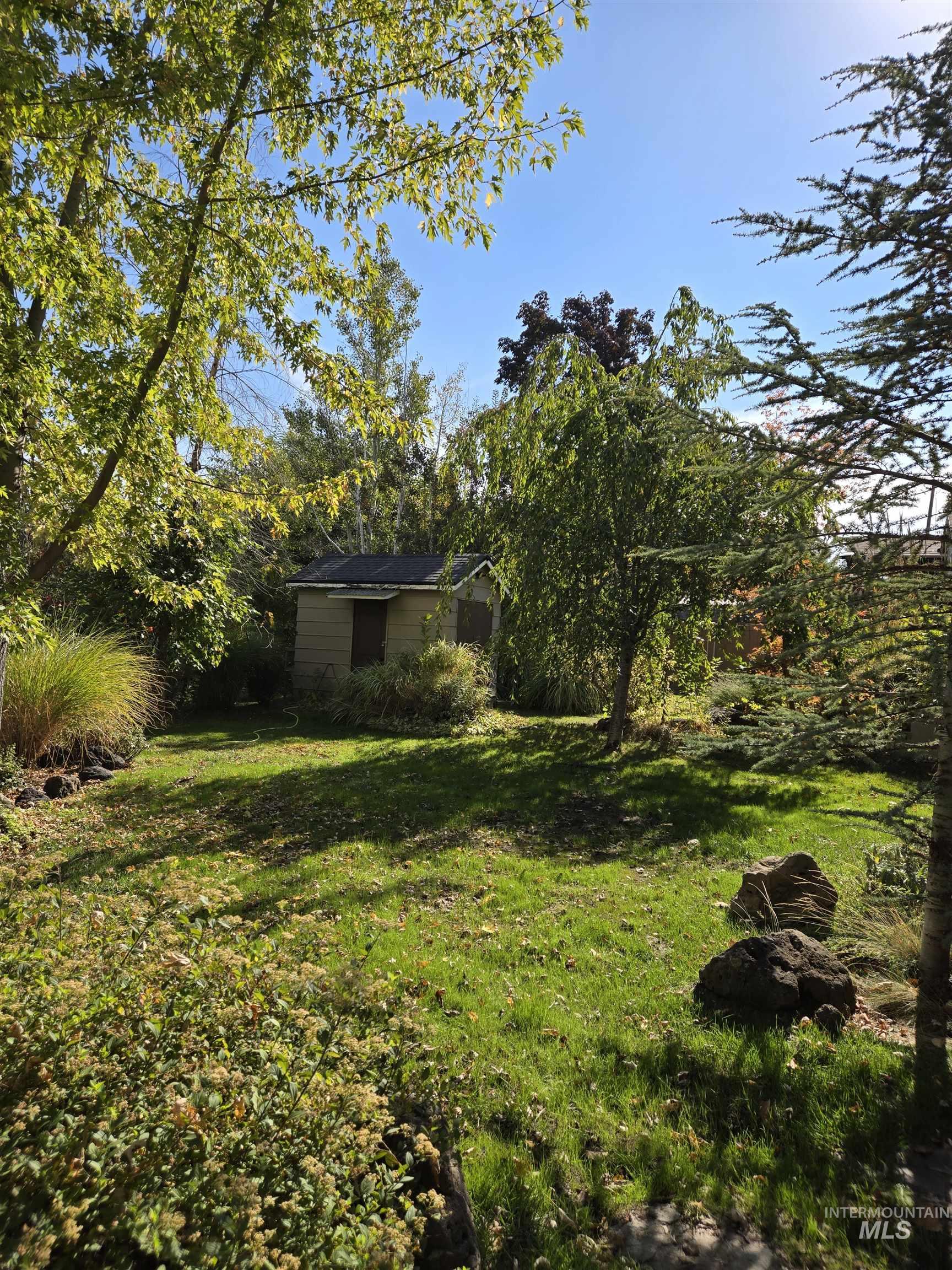 801 Hughes Dr Property Photo 37
