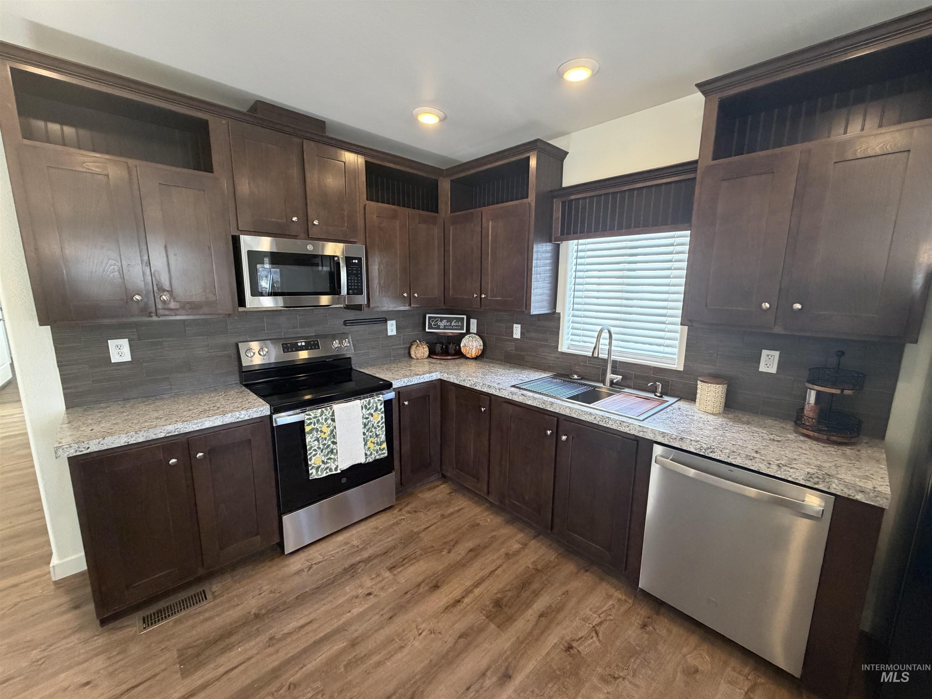 611 N Timathy Rd Property Photo 14