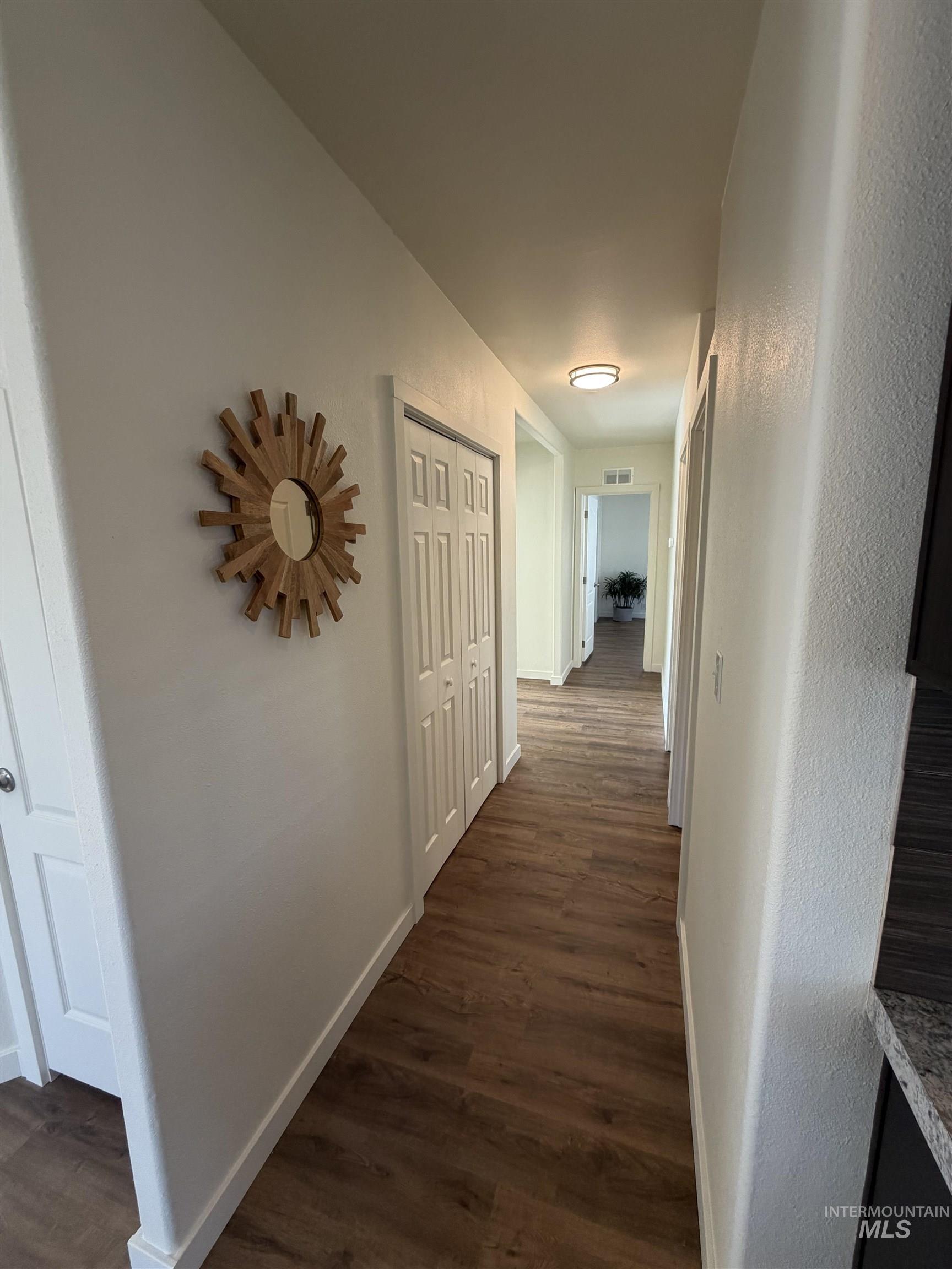 611 N Timathy Rd Property Photo 17