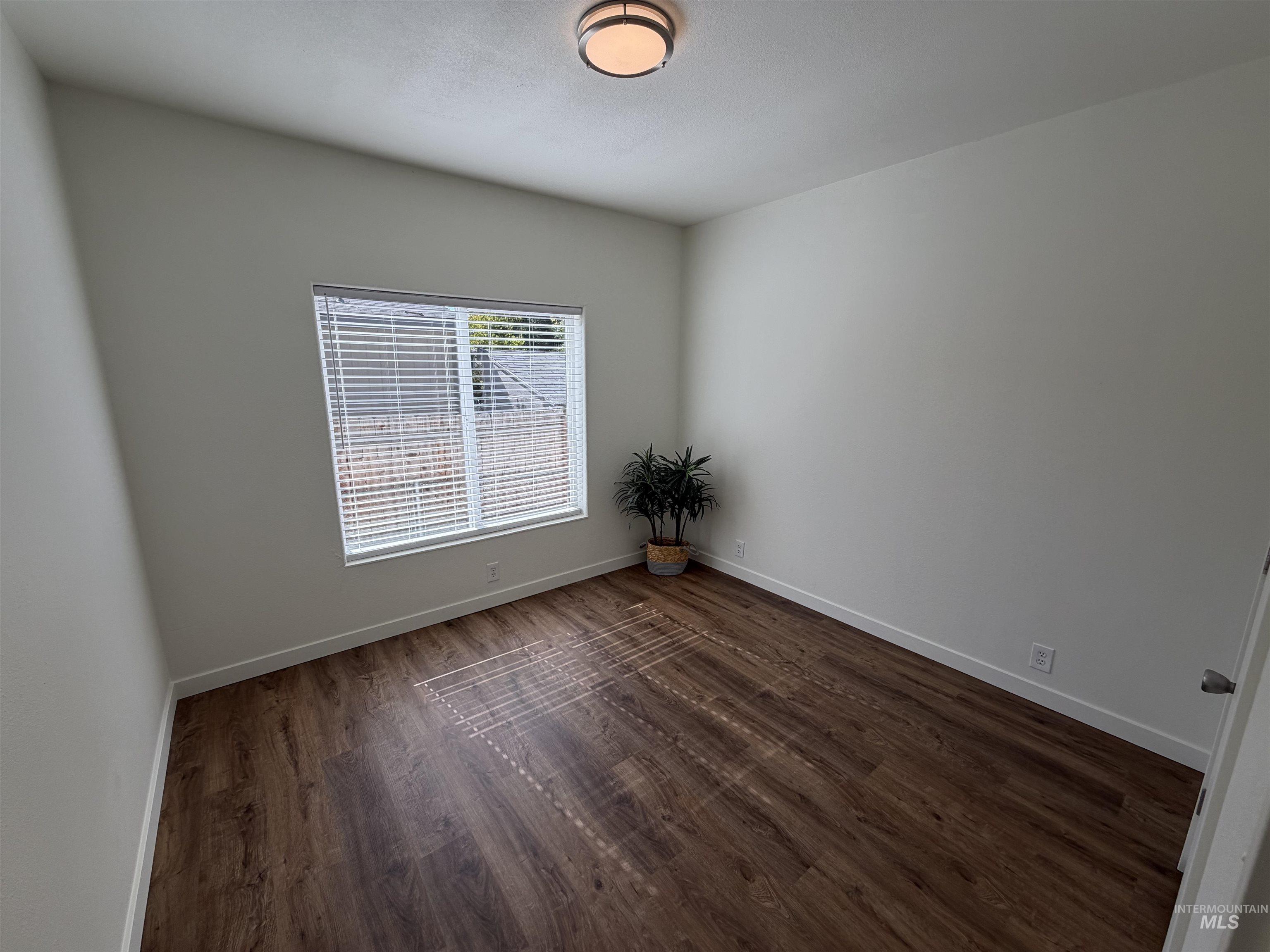 611 N Timathy Rd Property Photo 25