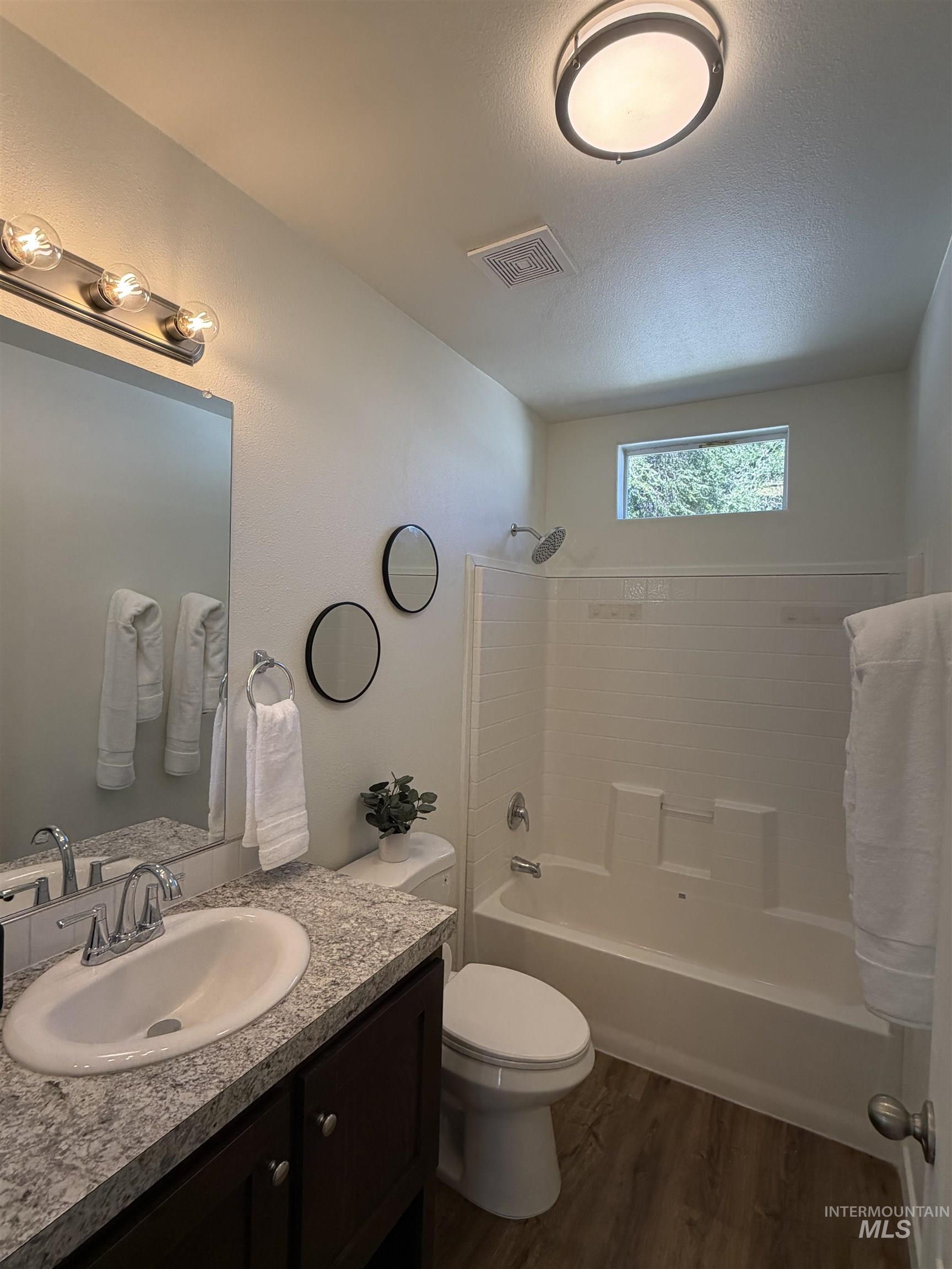 611 N Timathy Rd Property Photo 26