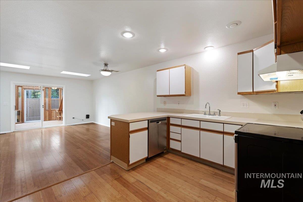 3881 W Adobe Court Property Photo 4