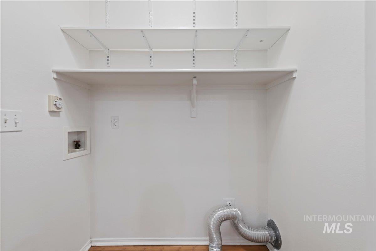 3881 W Adobe Court Property Photo 7