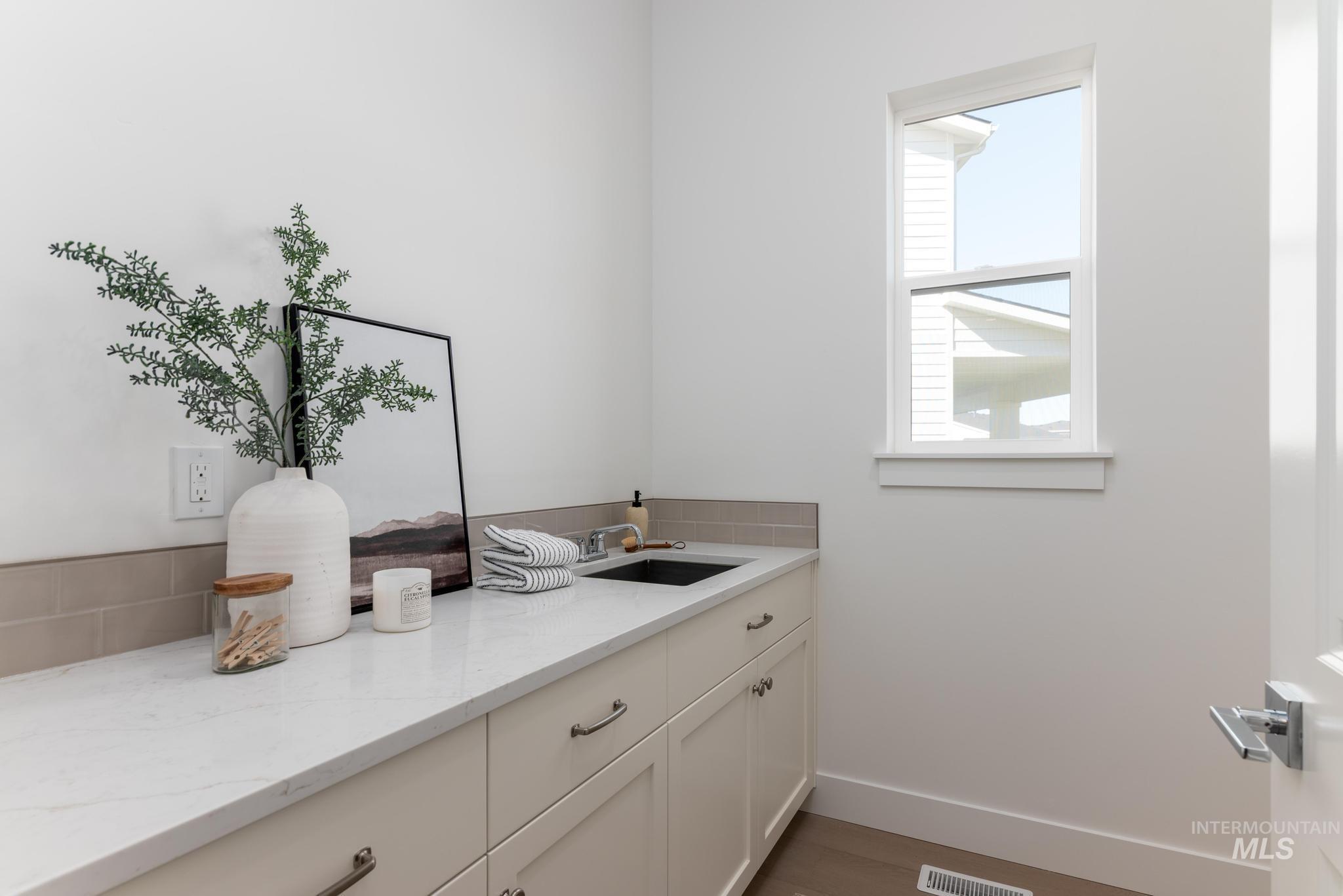 7072 W Cristobal Dr Property Photo 12