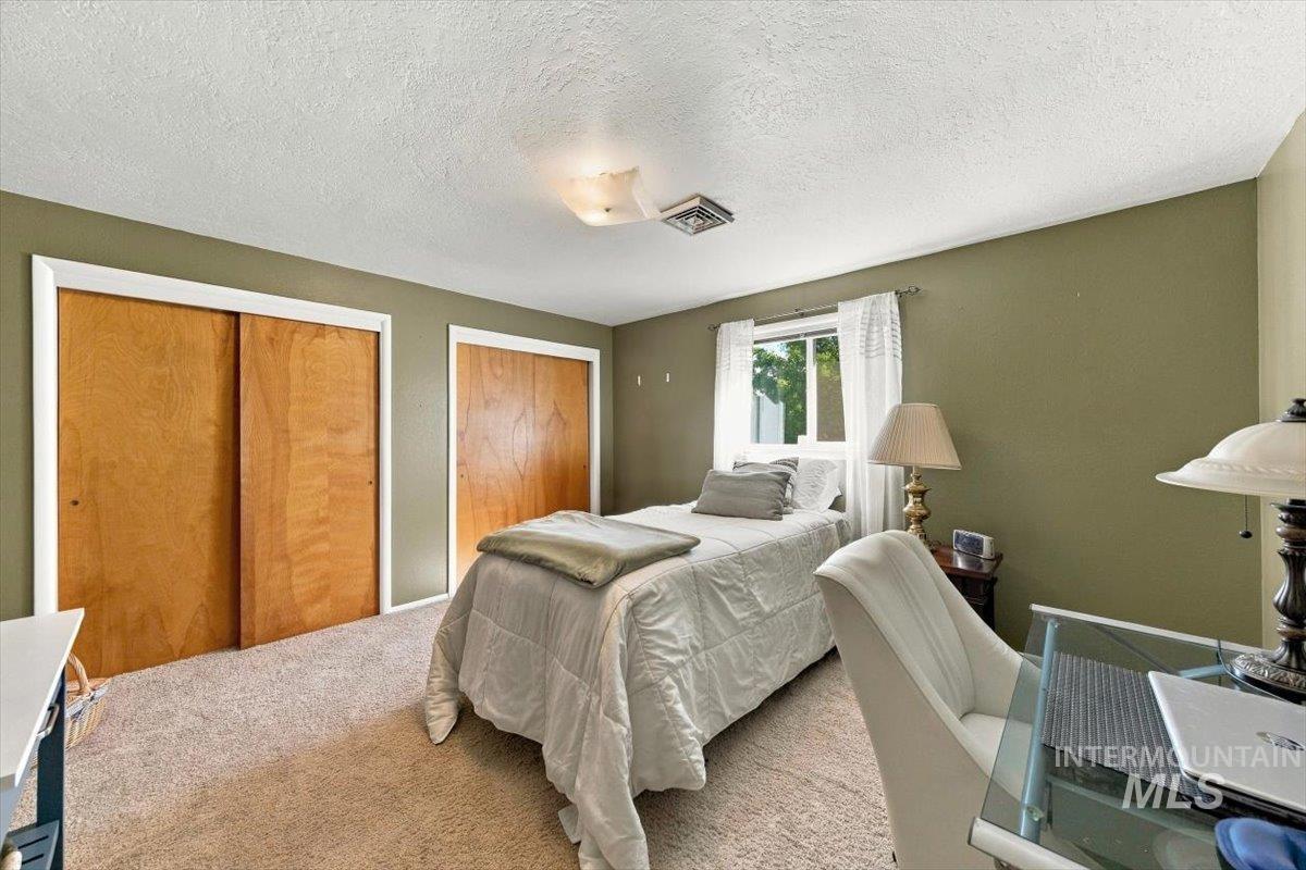 5890 N Gary Lane Property Photo 12