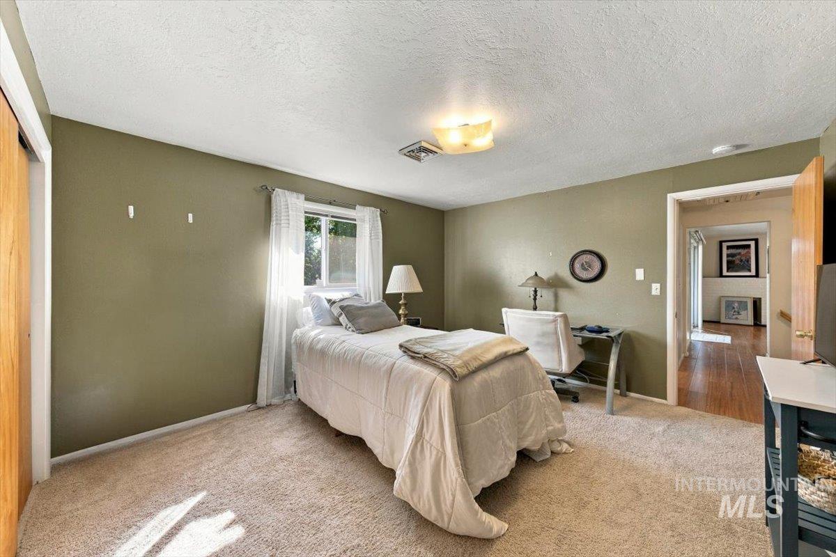 5890 N Gary Lane Property Photo 13