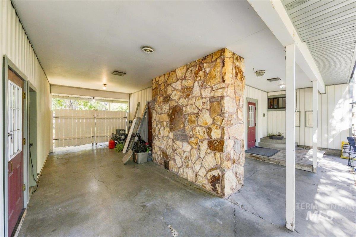 5890 N Gary Lane Property Photo 29