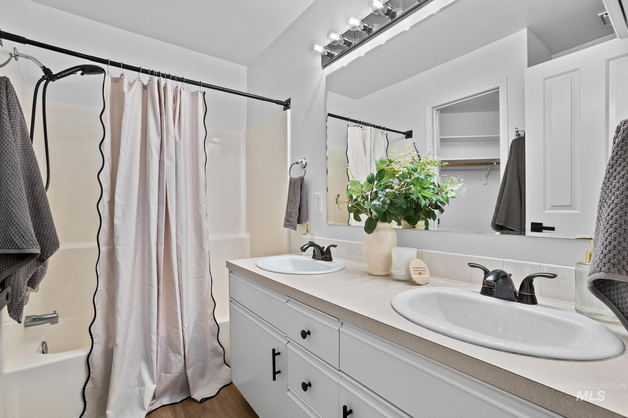 5959 N Cobbler Ln Property Photo 18