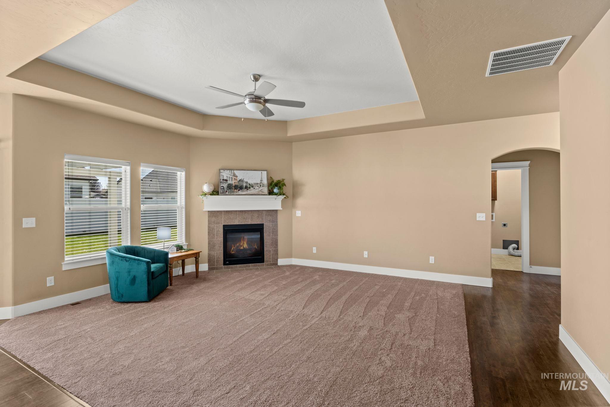 1111 Bell Lane Property Photo 5