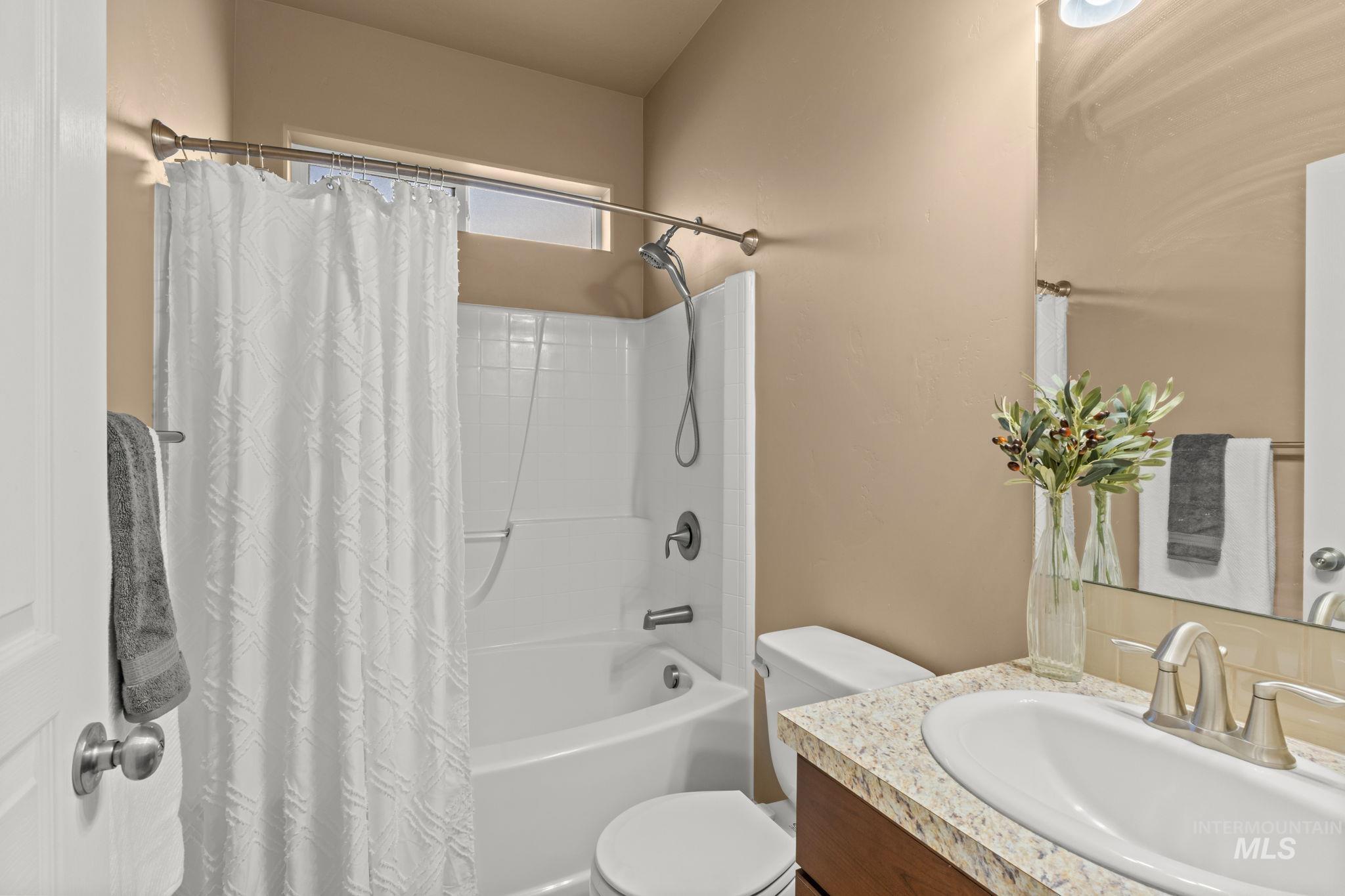 1111 Bell Lane Property Photo 13