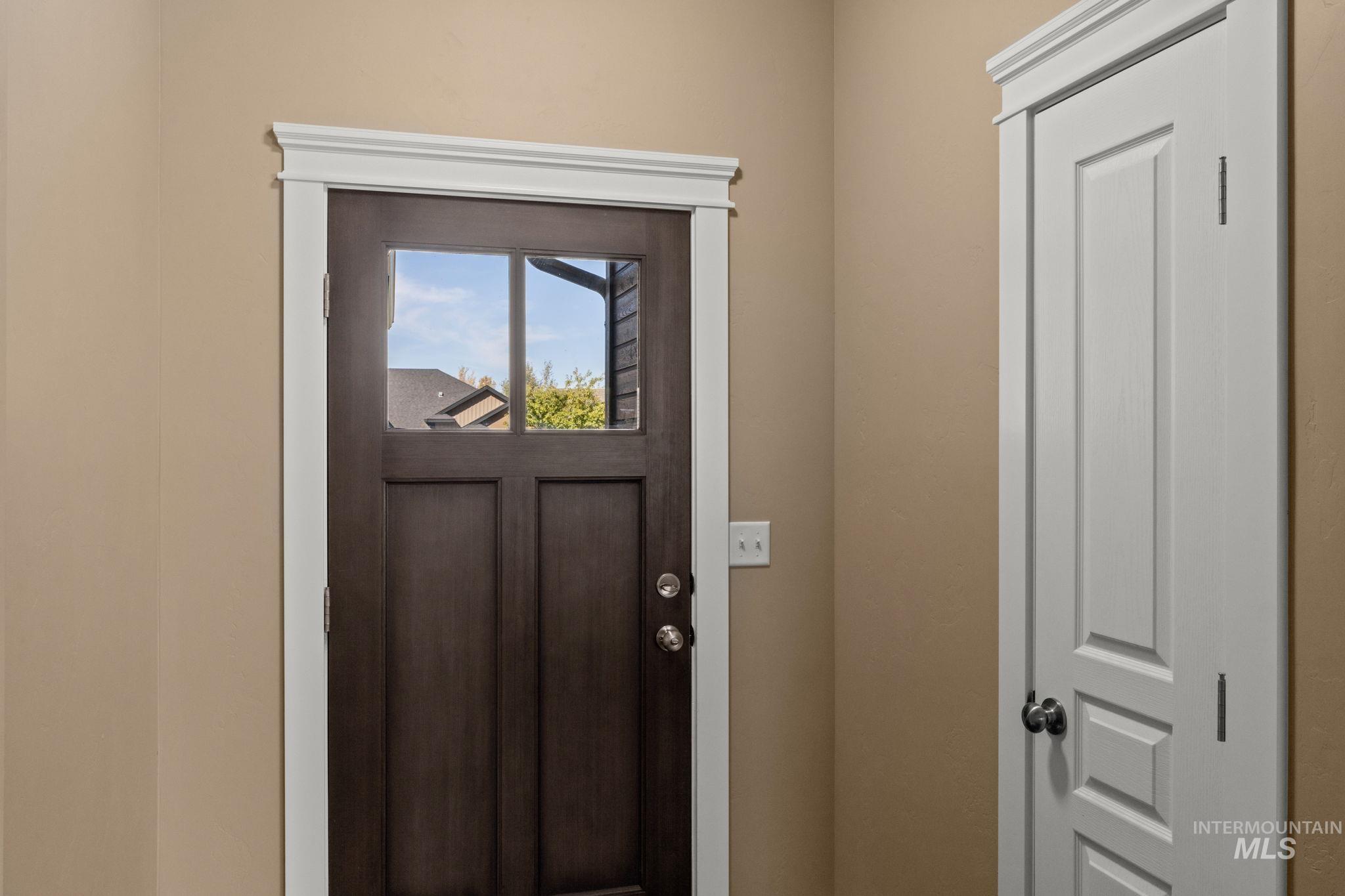 1111 Bell Lane Property Photo 15