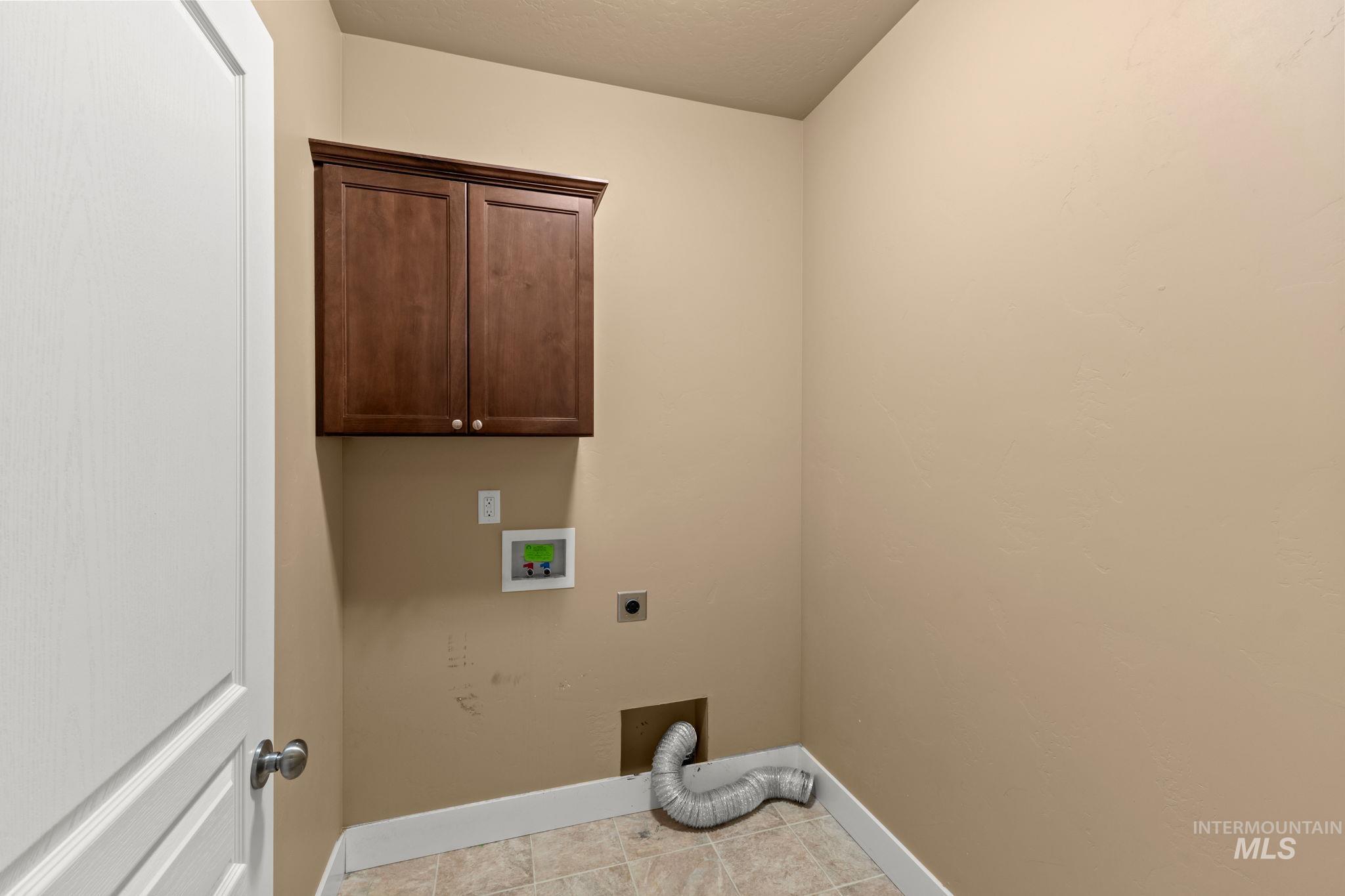 1111 Bell Lane Property Photo 16