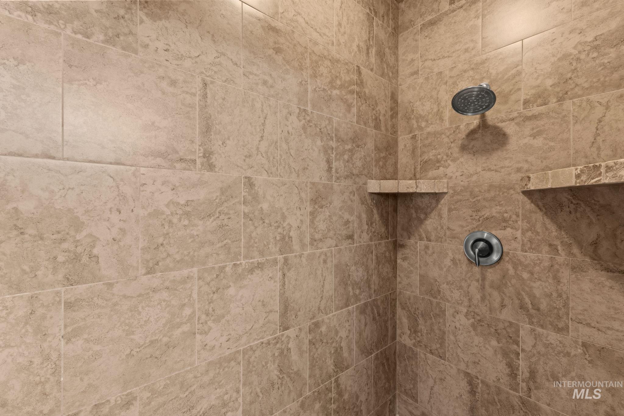 1111 Bell Lane Property Photo 21
