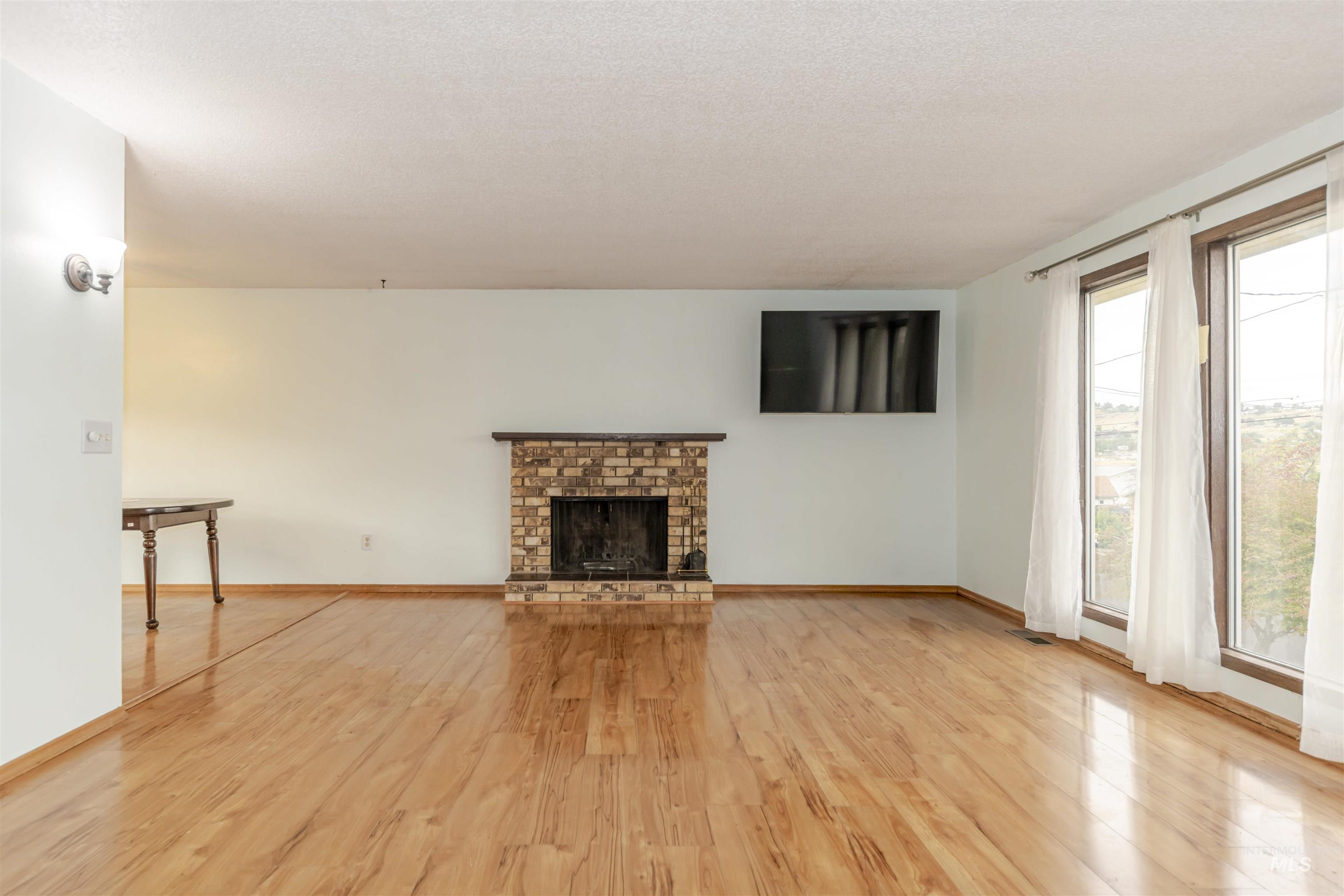 2909 Meadowlark Drive Property Photo 17