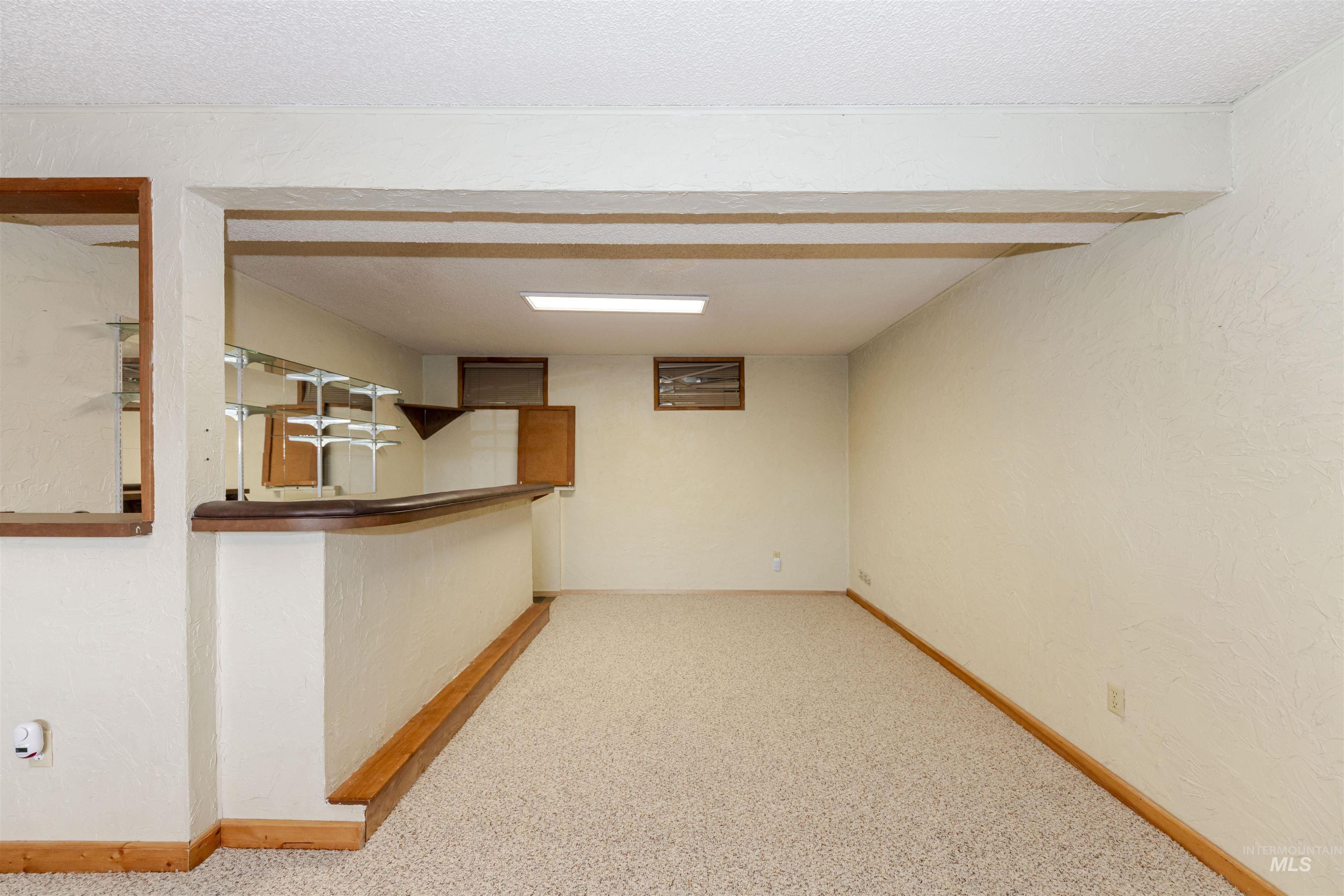 2909 Meadowlark Drive Property Photo 32