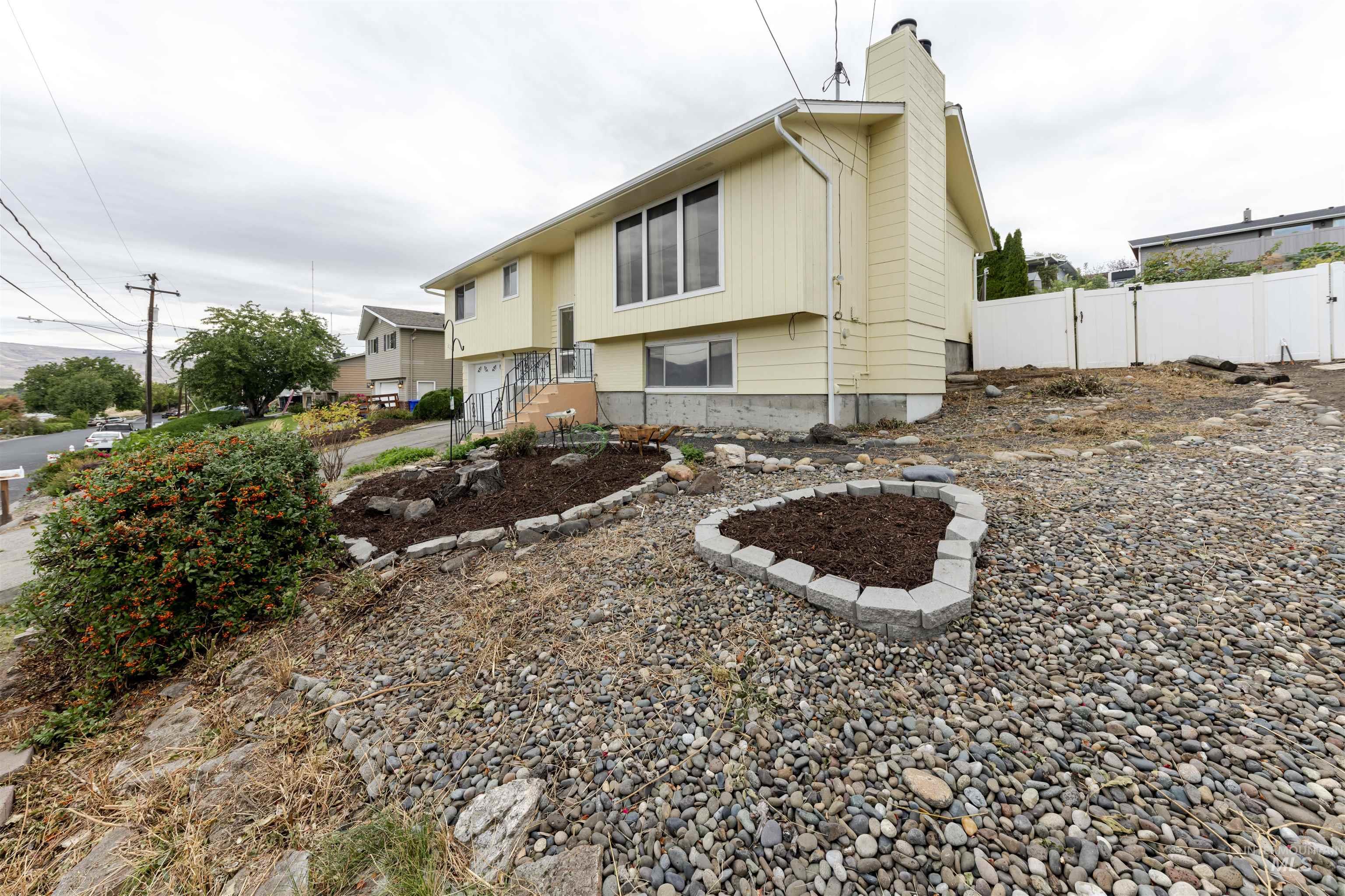 2909 Meadowlark Drive Property Photo 47
