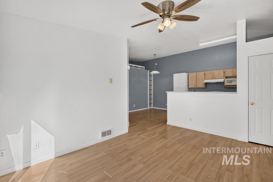 131 Baker St. Property Photo 7