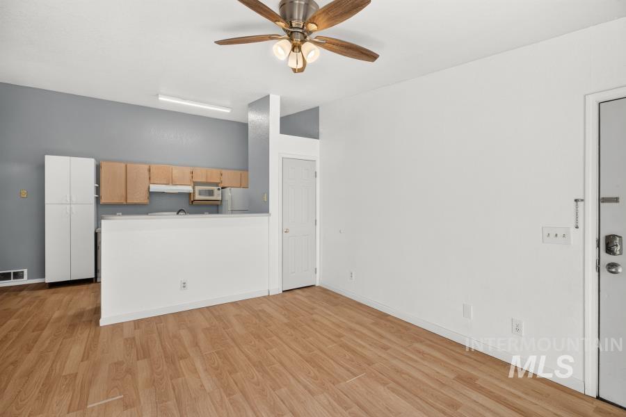 131 Baker St. Property Photo 9
