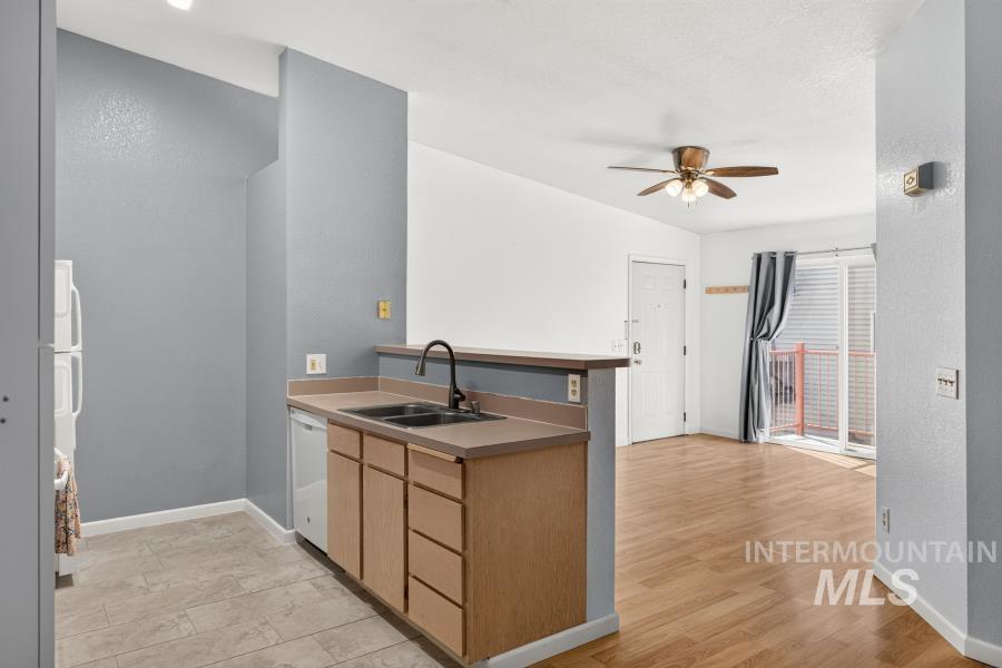 131 Baker St. Property Photo 12