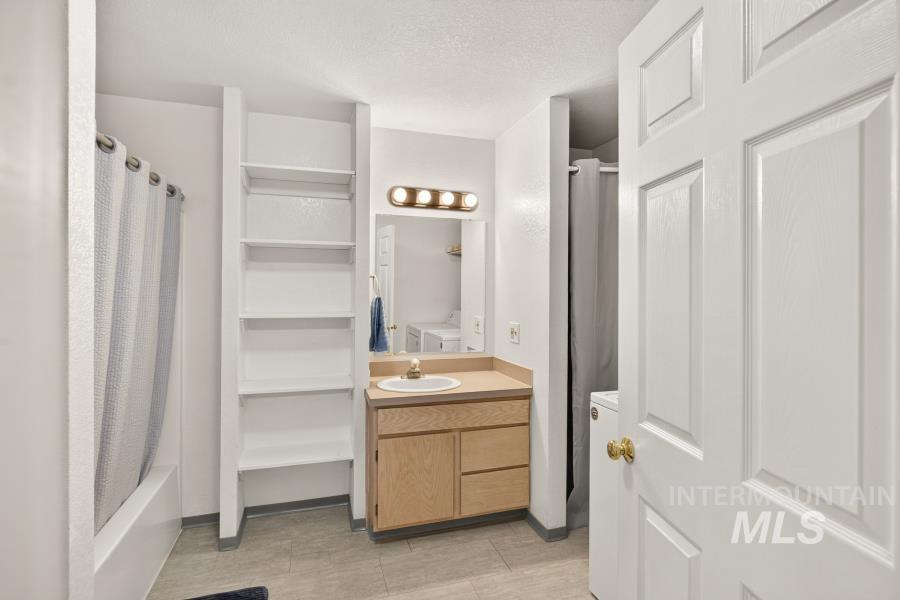 131 Baker St. Property Photo 21