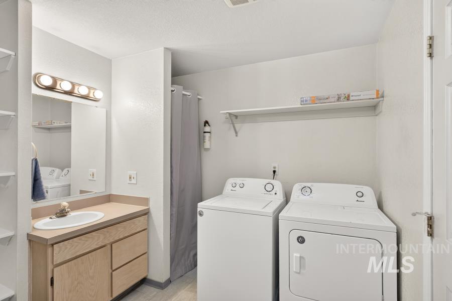 131 Baker St. Property Photo 22
