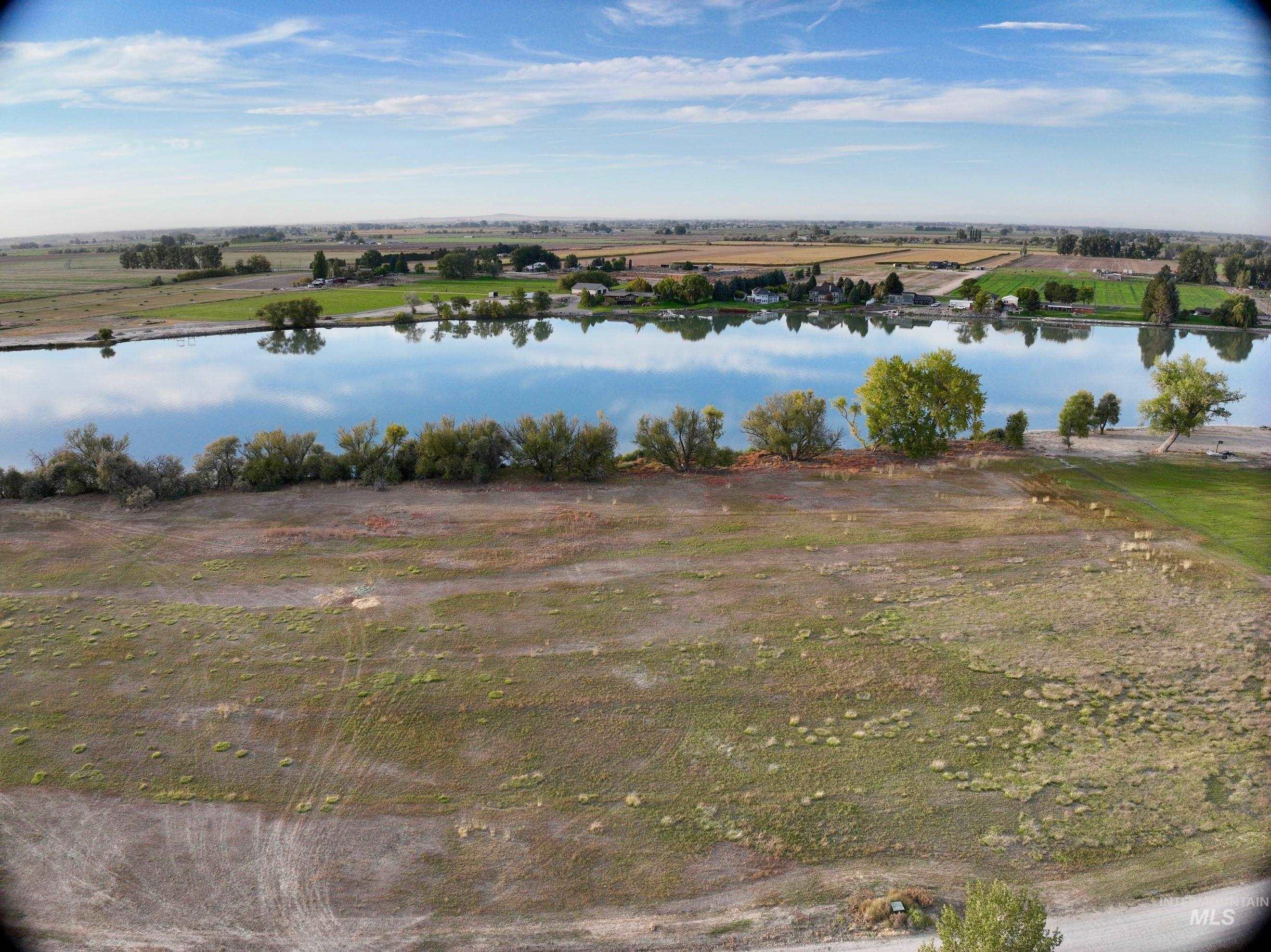 Lot 15 Island Court Property Photo 5