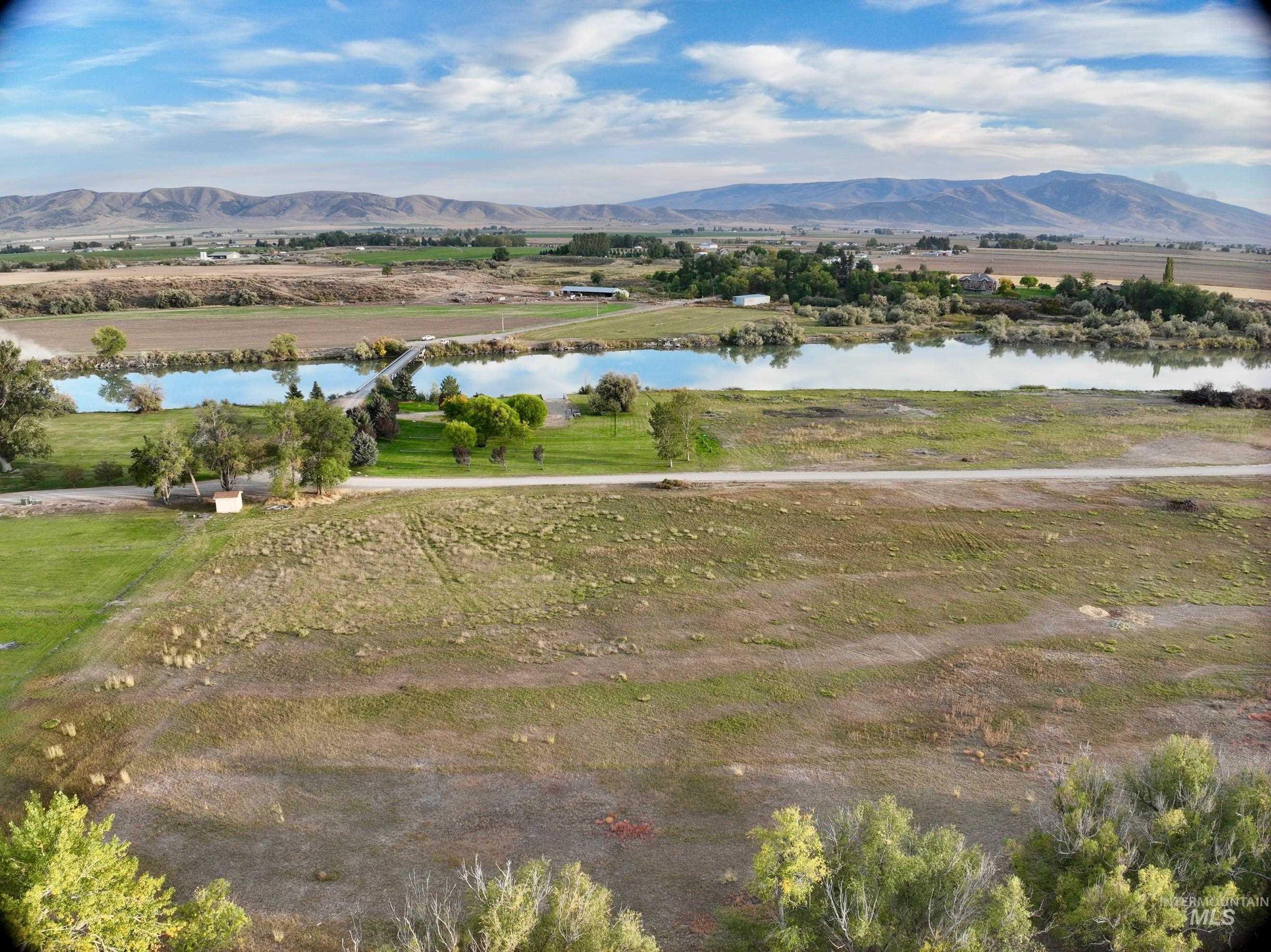 Lot 15 Island Court Property Photo 6