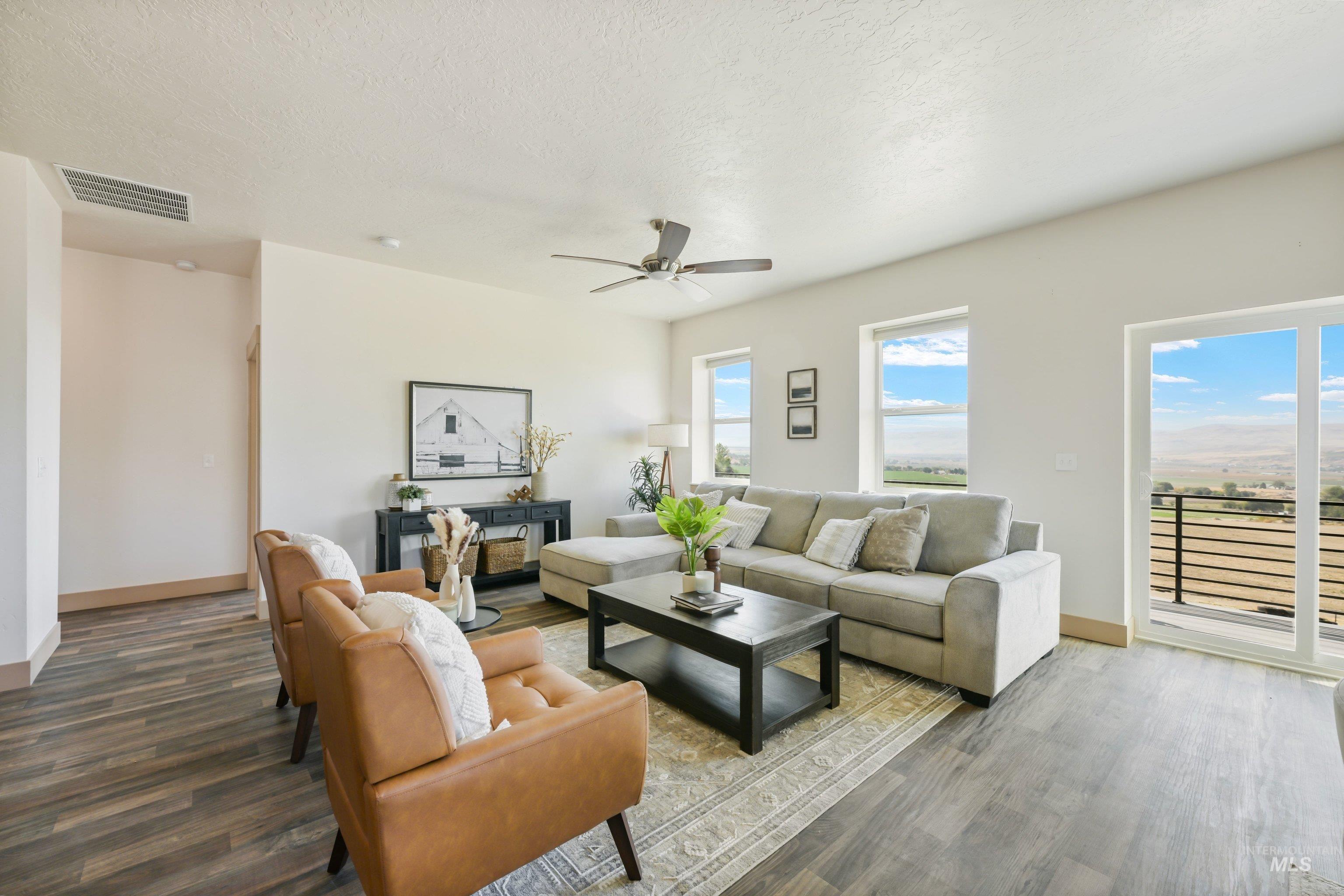 11915 Lawrence Property Photo 17