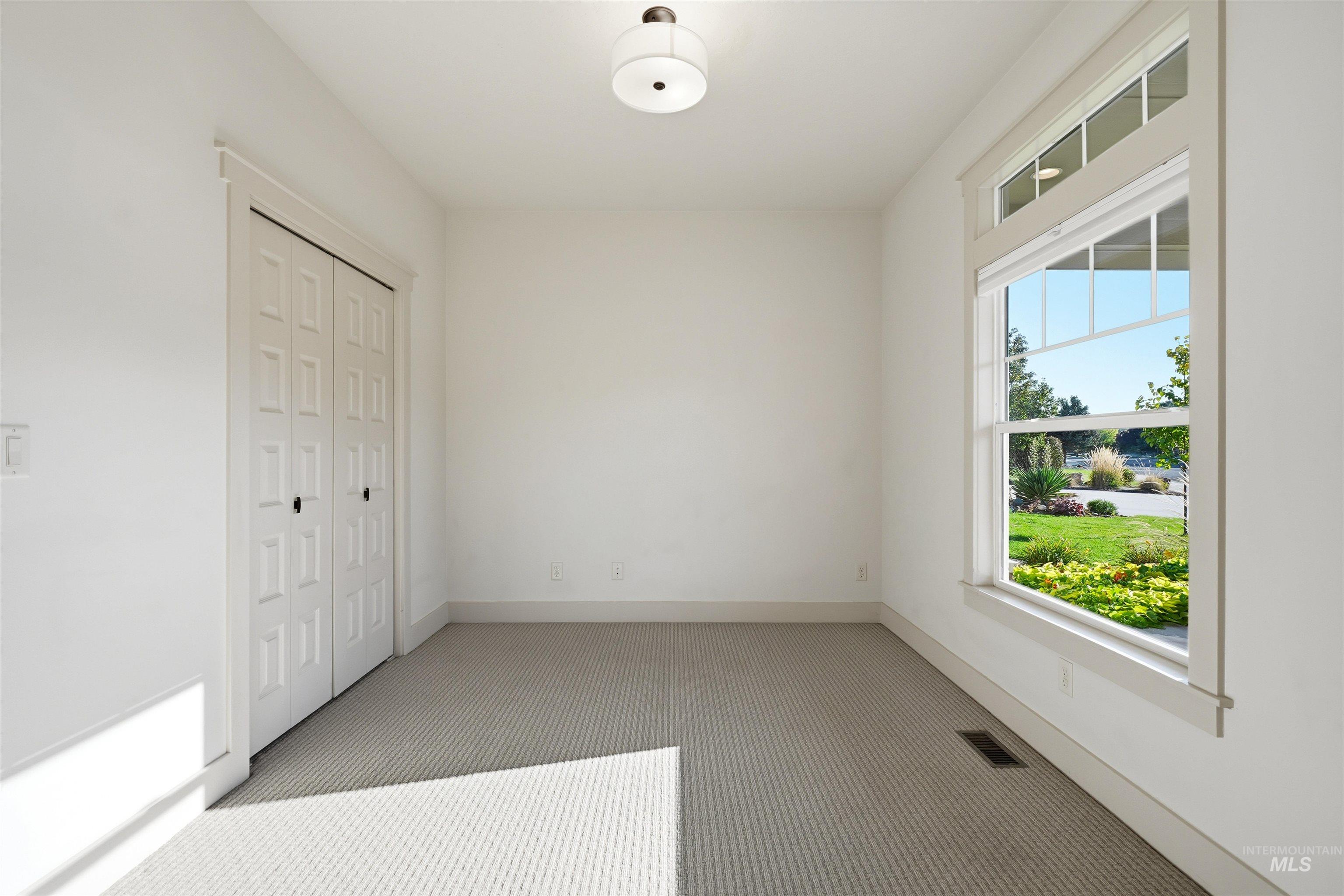 434 S Winslow Bay Way Property Photo 26