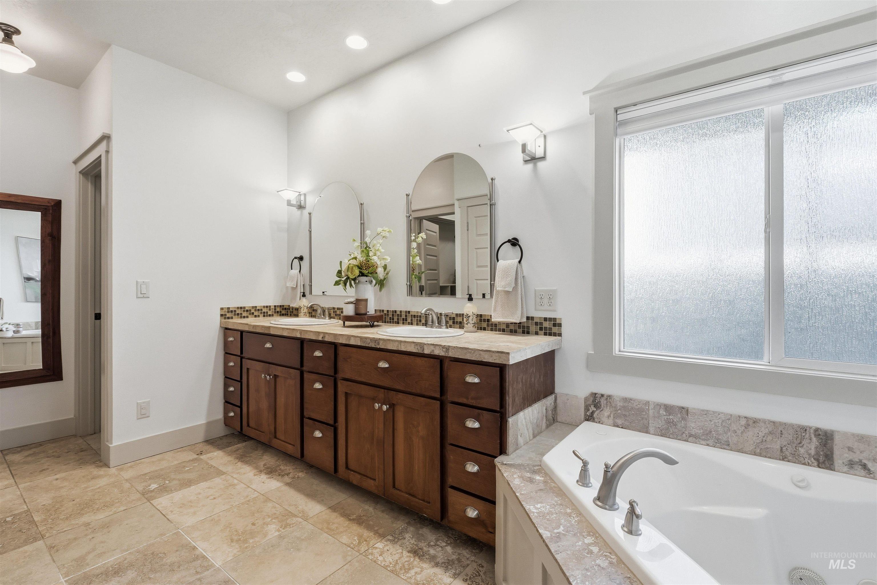 434 S Winslow Bay Way Property Photo 26