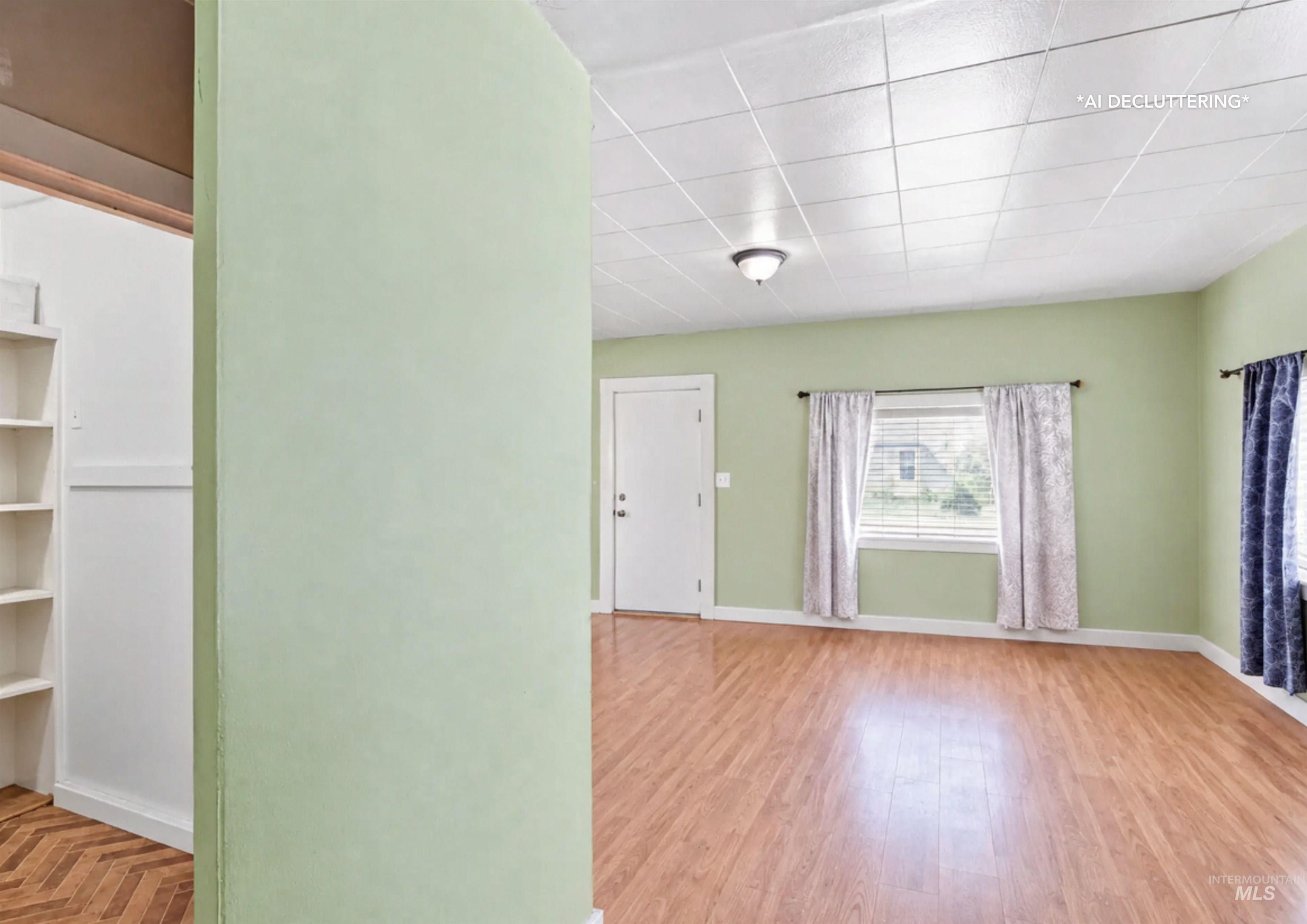 135 Garden Ct Property Photo 9