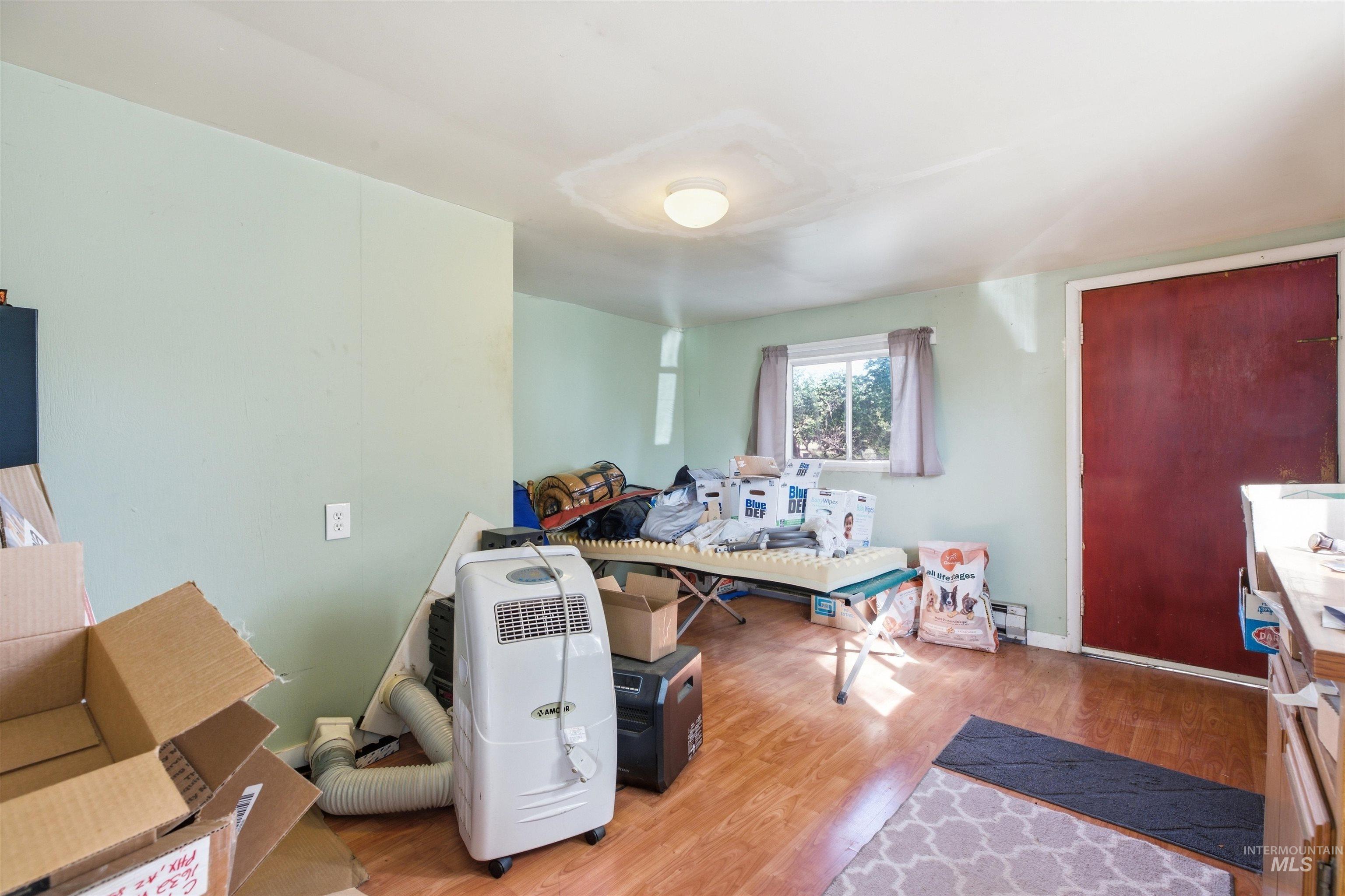 135 Garden Ct Property Photo 24