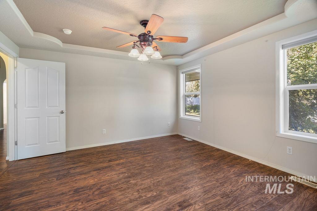 1005 Mallard St Property Photo 13
