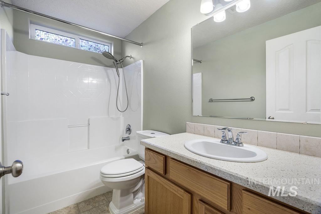 1005 Mallard St Property Photo 15
